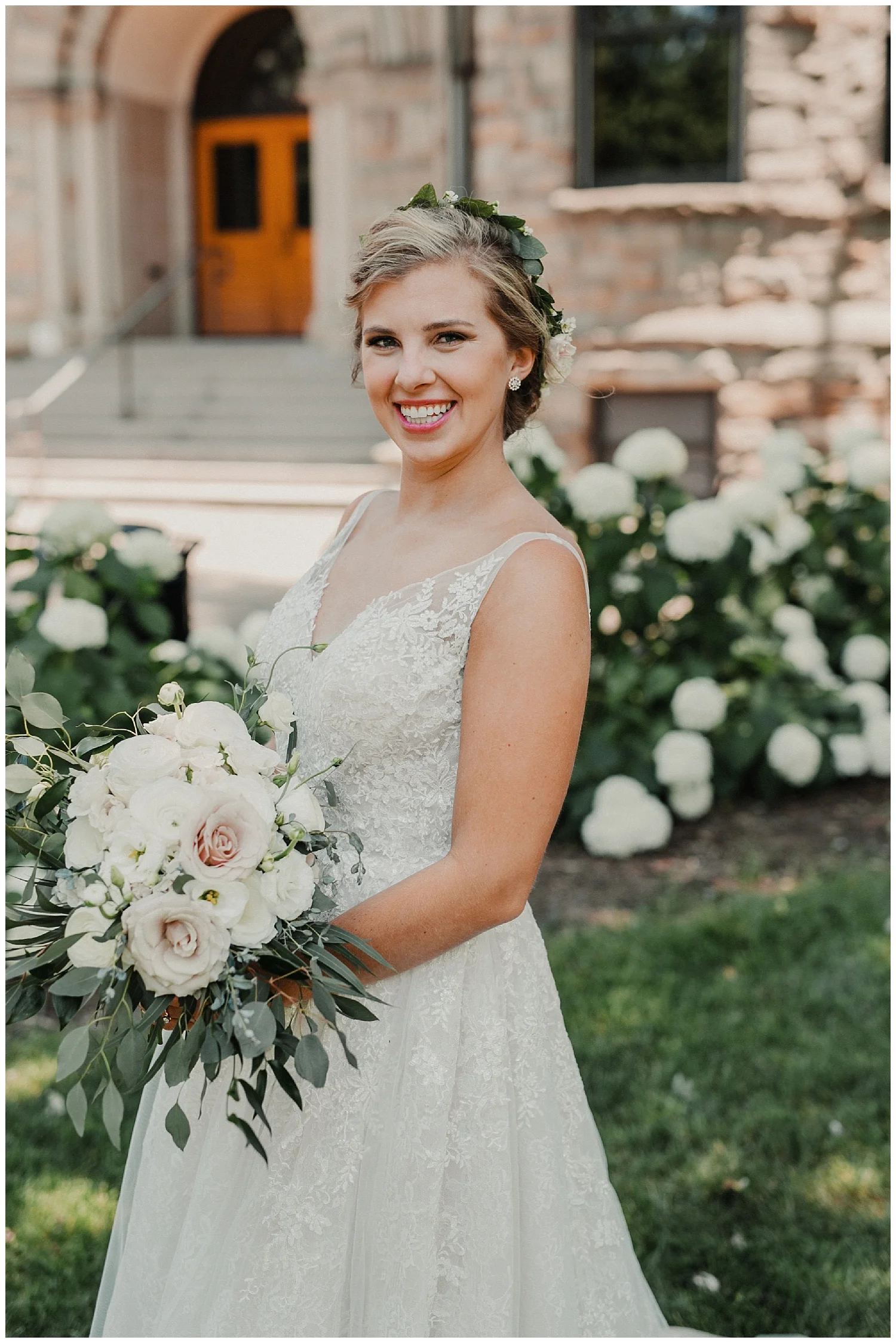 lindybeth photography - sievers wedding - hope college - boatwerks - blog-49.jpg