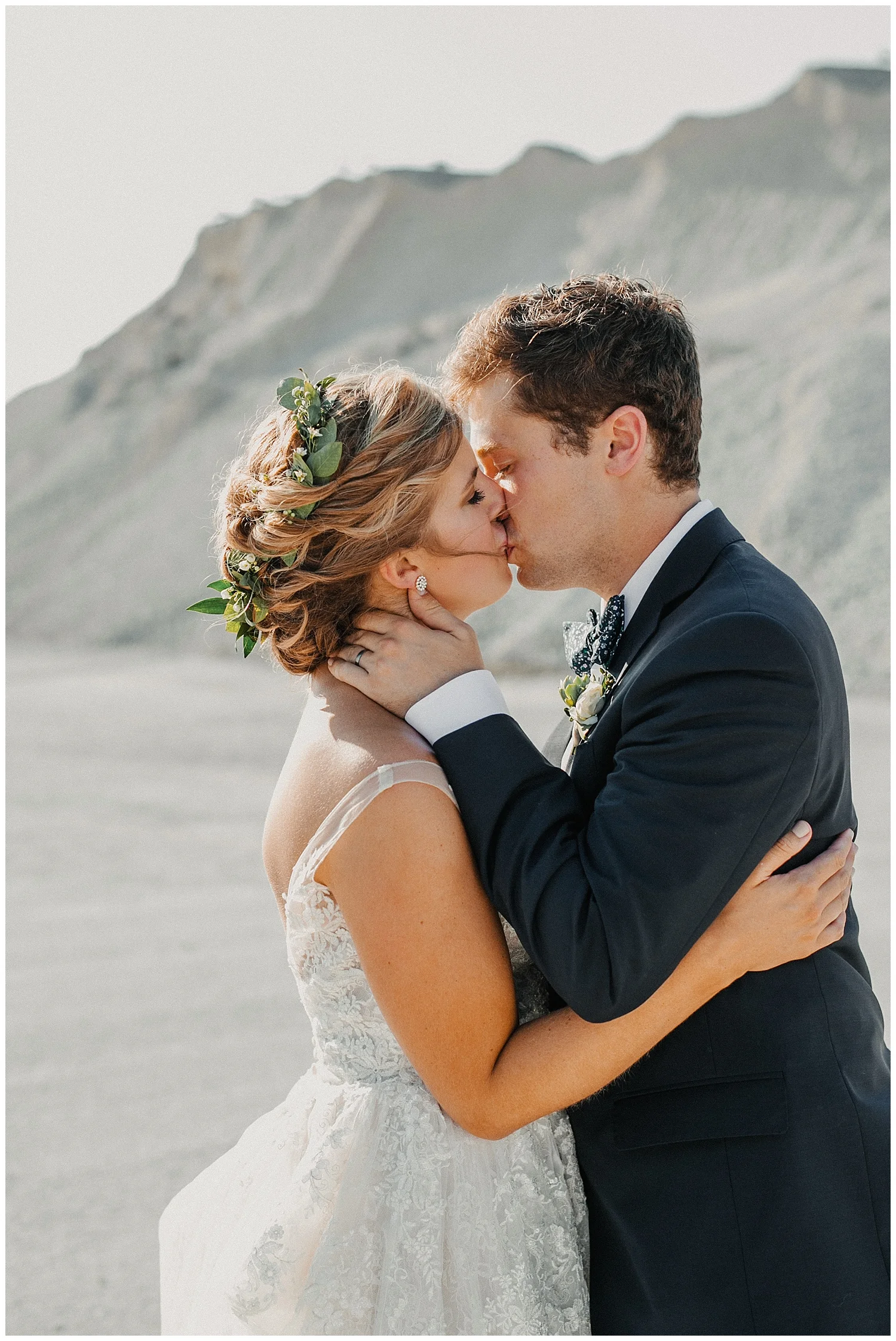 lindybeth photography - sievers wedding - hope college - boatwerks - blog-216.jpg