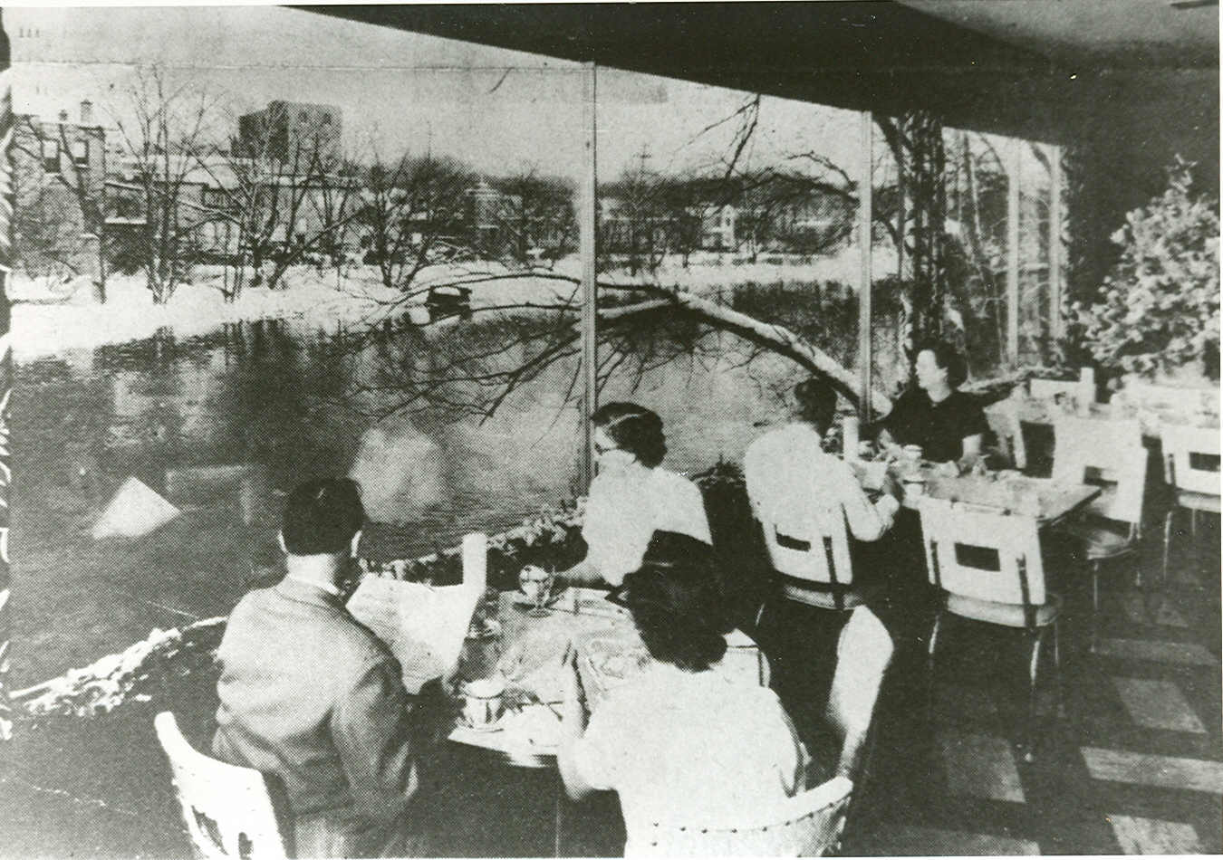 Log Cabin Restaurant, c. 1941