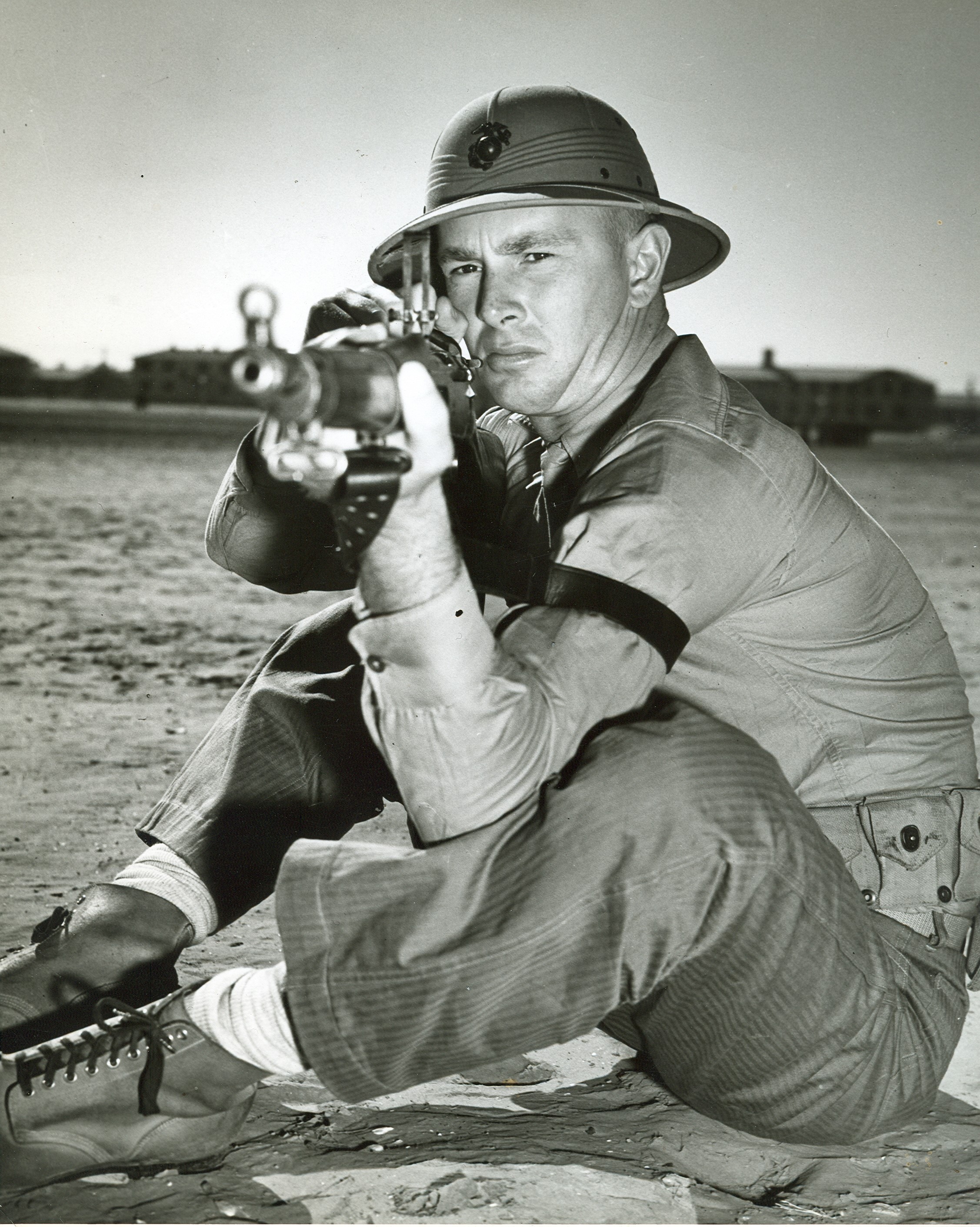 Photo of Sterling Hayden Wearing a Hawely Pith Helmet