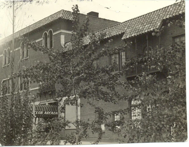 1991.034.370.jpg