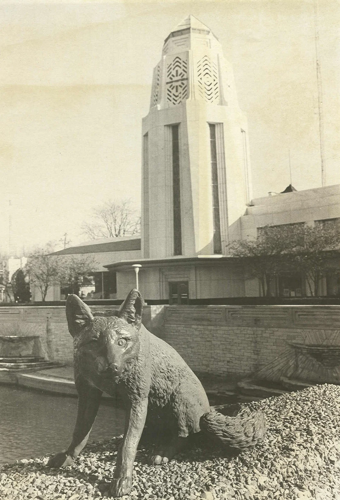 Herbert P. Crane was the son of Richard T. Crane, founder of Crane Plumbing Company of Chicago. A civic leader in St. Charles, it was Herbert Crane who, in 1927, donated the four bronze foxes located on the Main Street bridge in St. Charles. c. 1940s. 