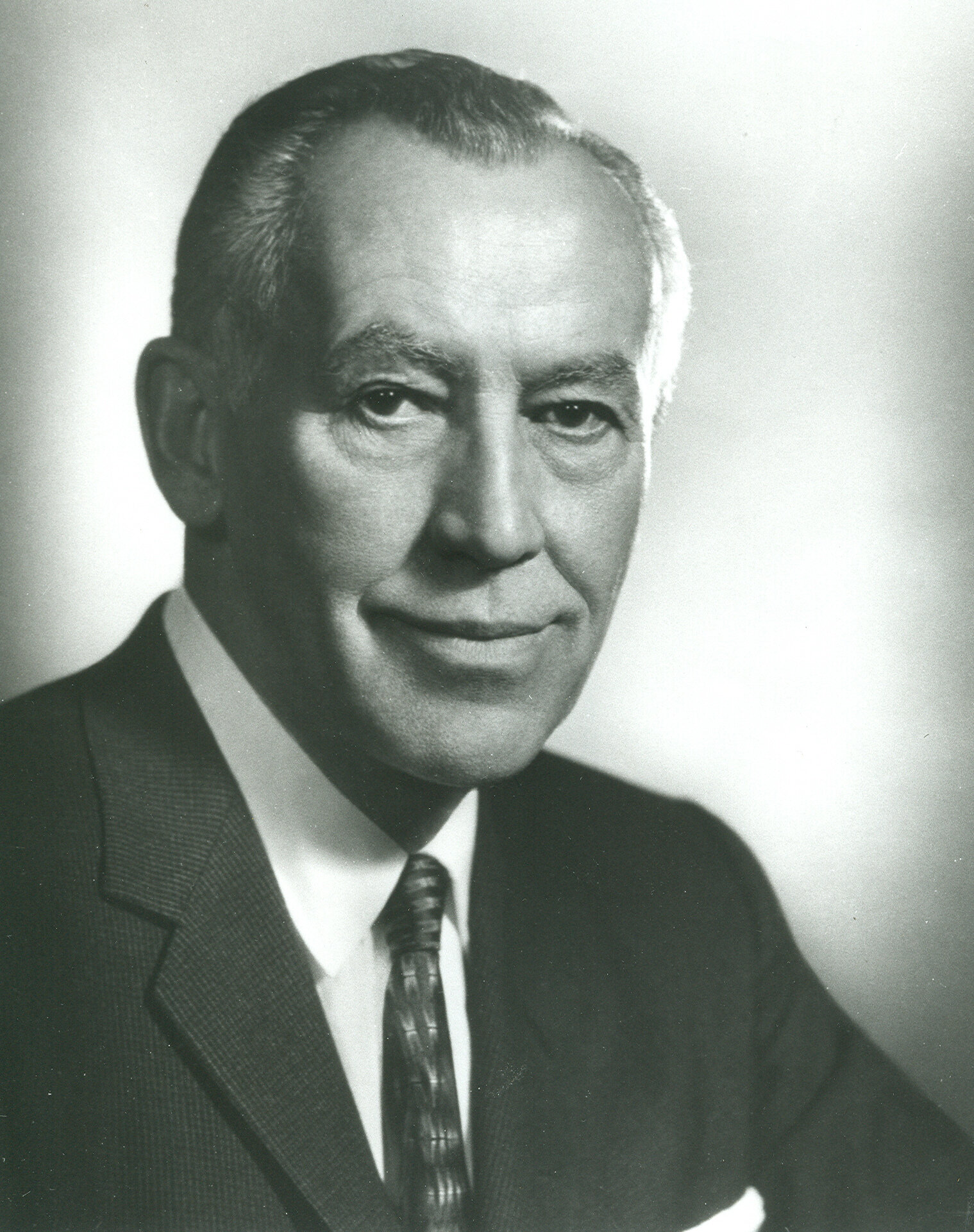 Lester Norris served as Chairman of the Illinois Victory Garden Committee SCHM Archives