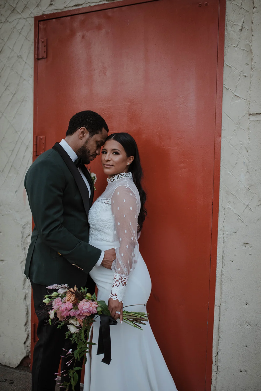 Denise & Tim- sneaks-41_websize.jpg