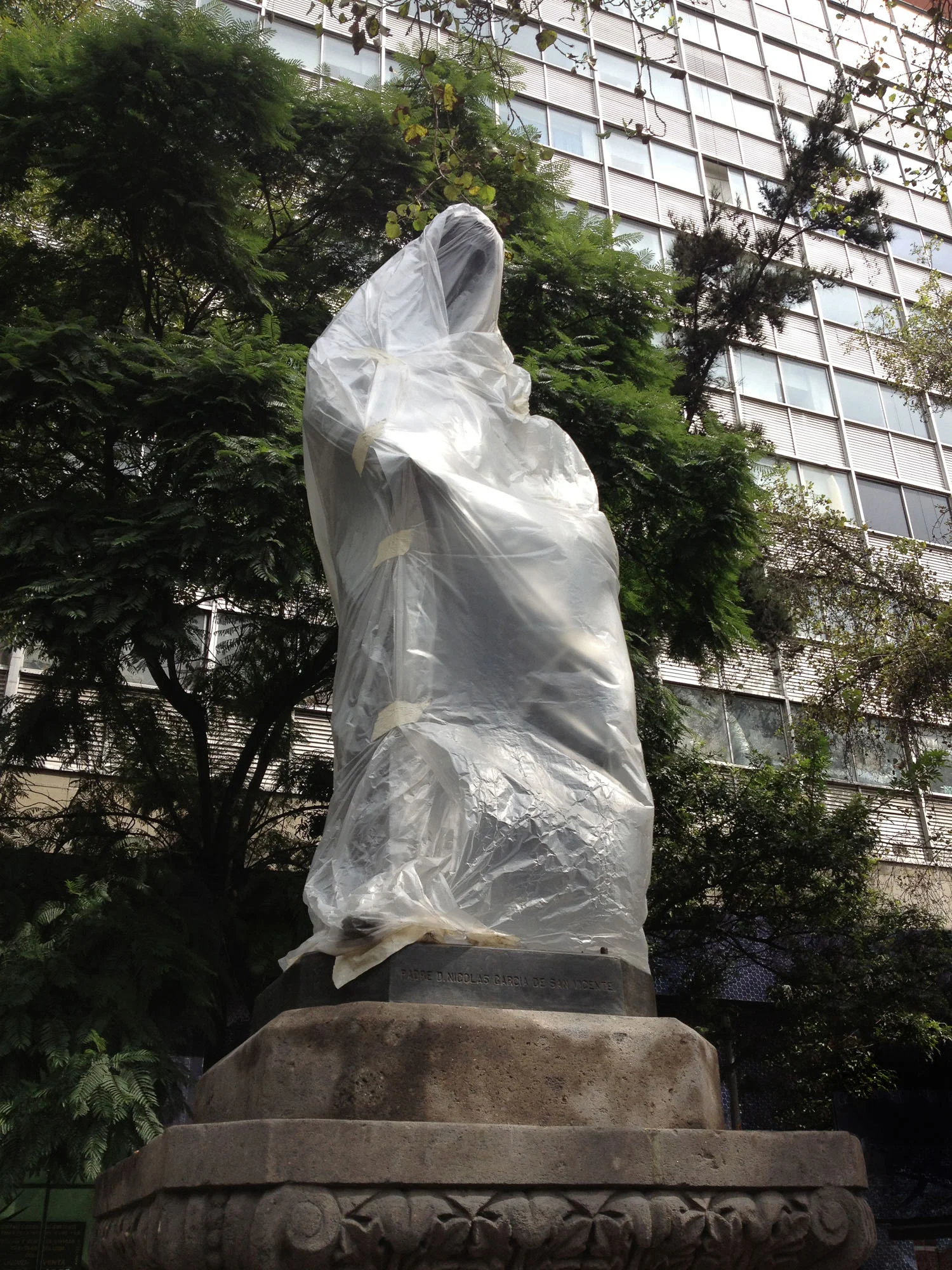 MHM_EresUnFantasma_web-54.jpg