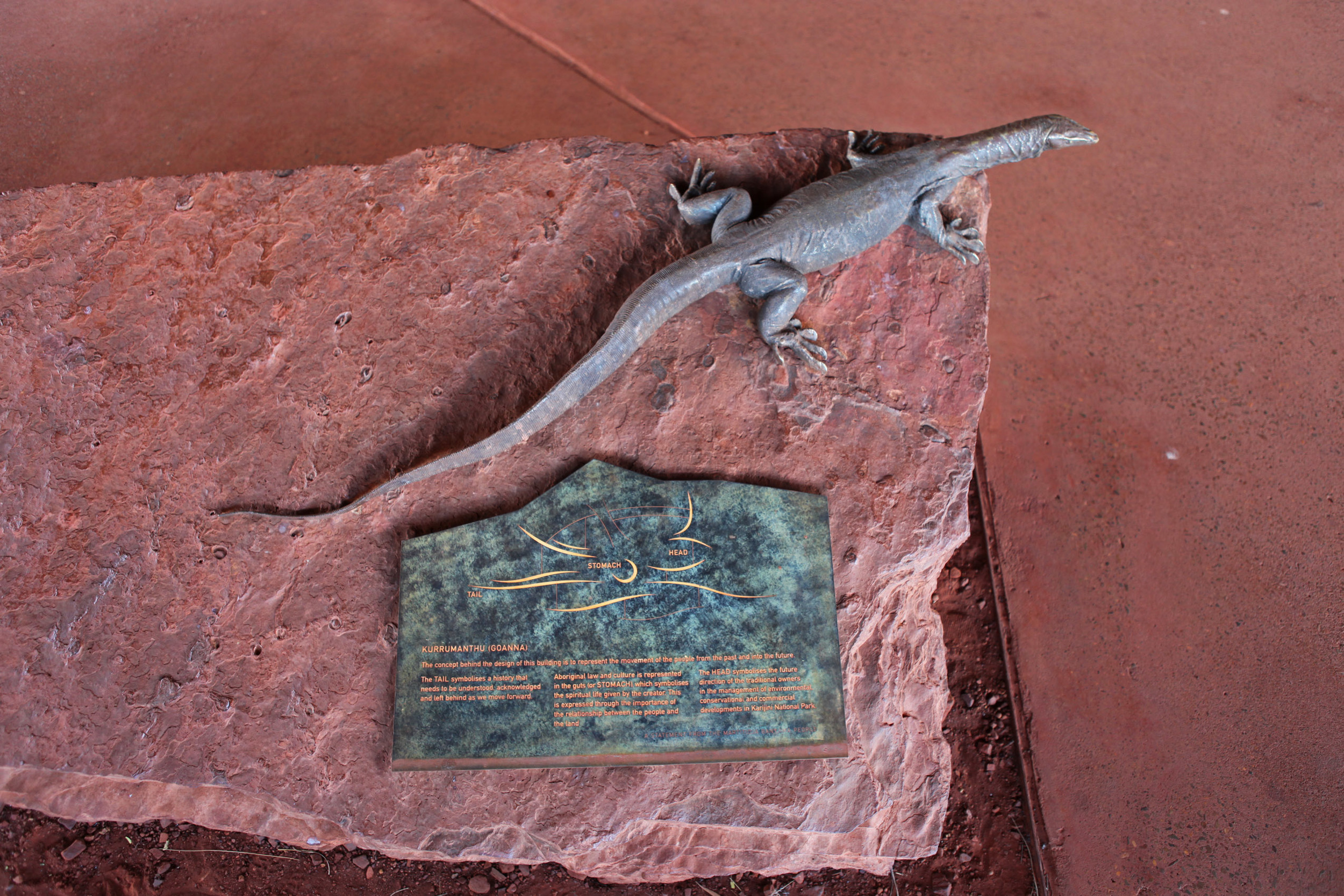 visitors centre goanna 1.jpg