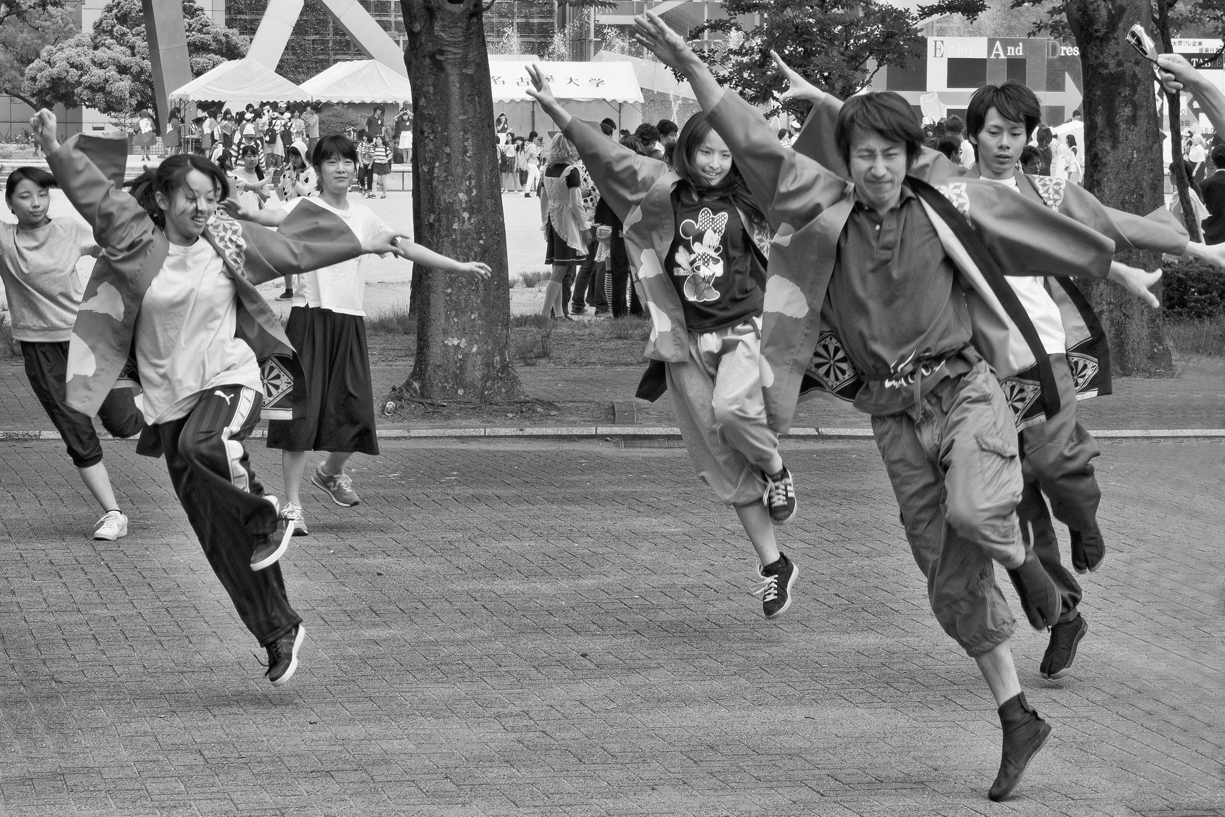 Medium_Nagoya Shirakawa Park dancers.jpg