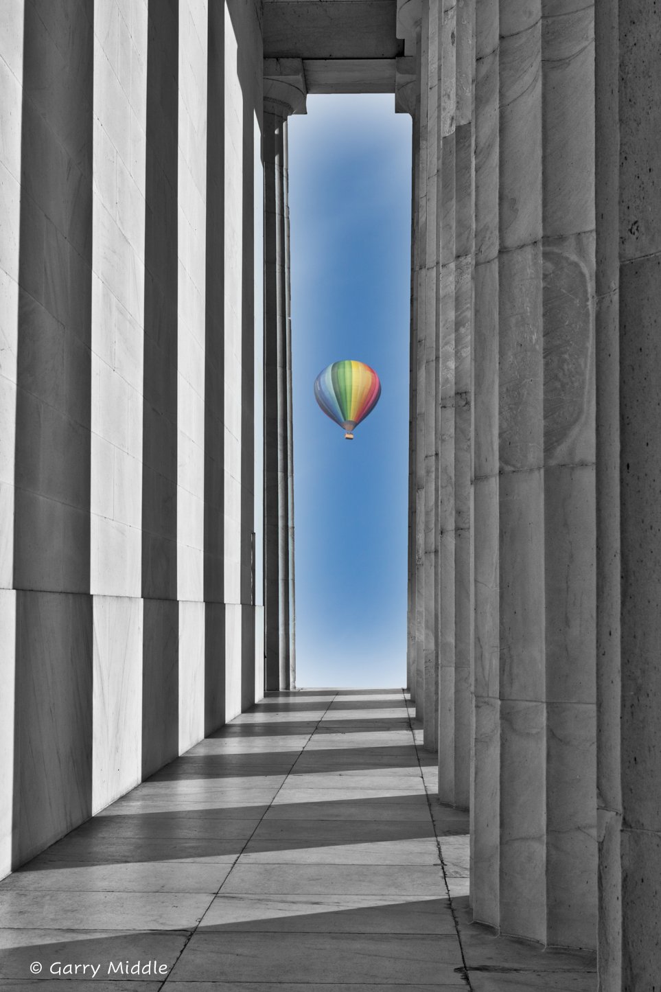 Medium_Lincoln pillar baloon.jpg