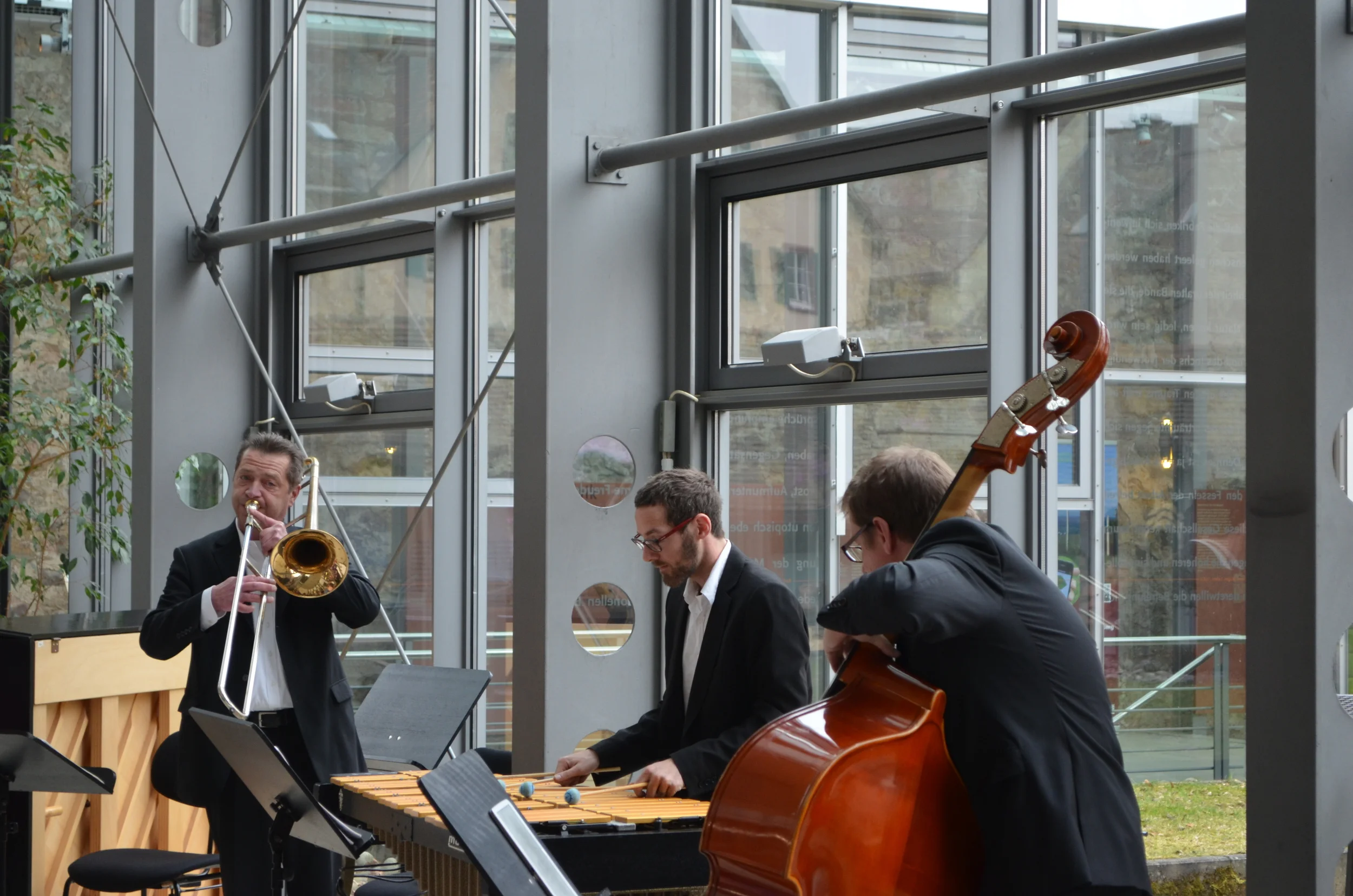 More Vibes Pics 057.JPG