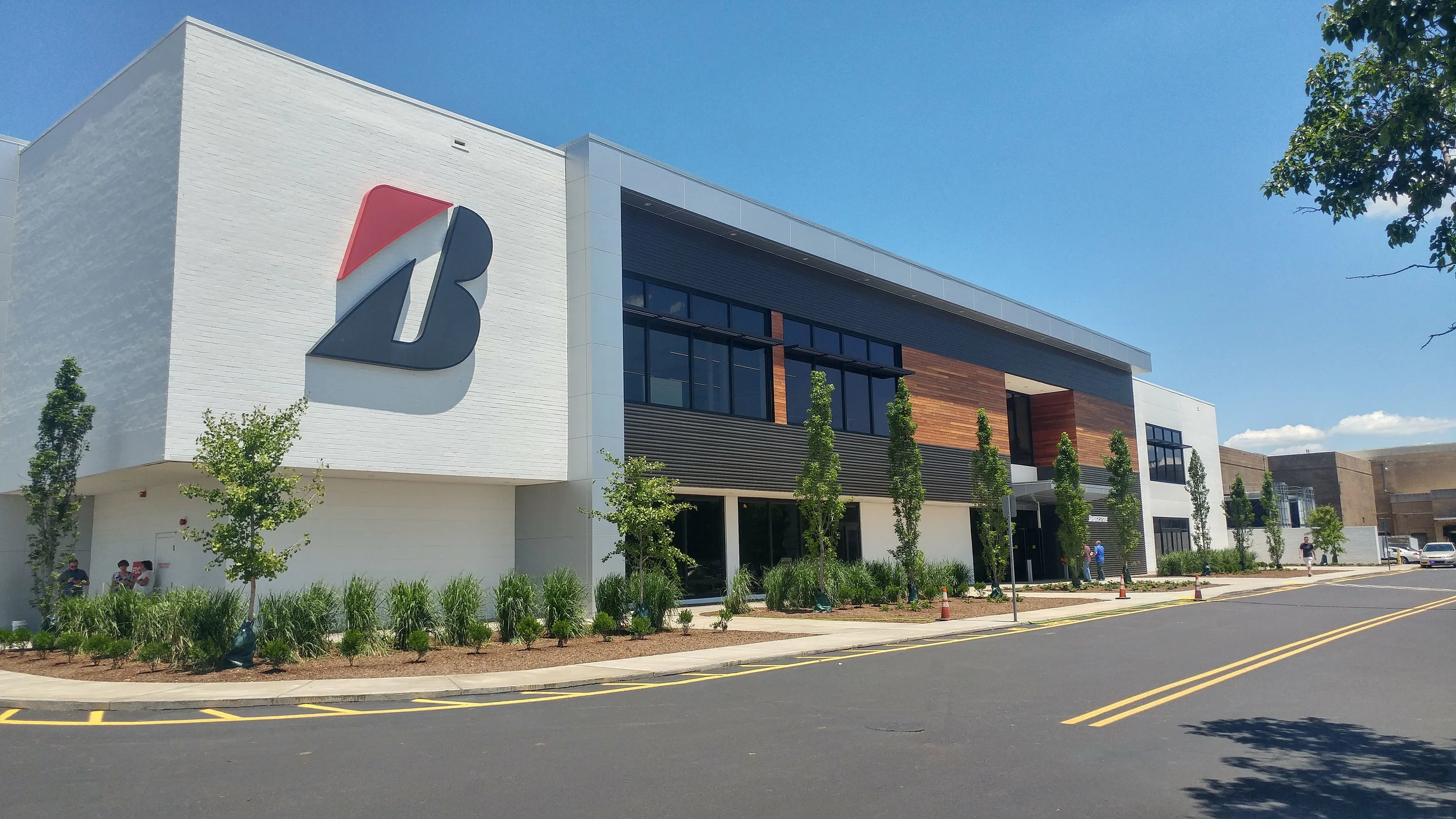 exterior3.jpg