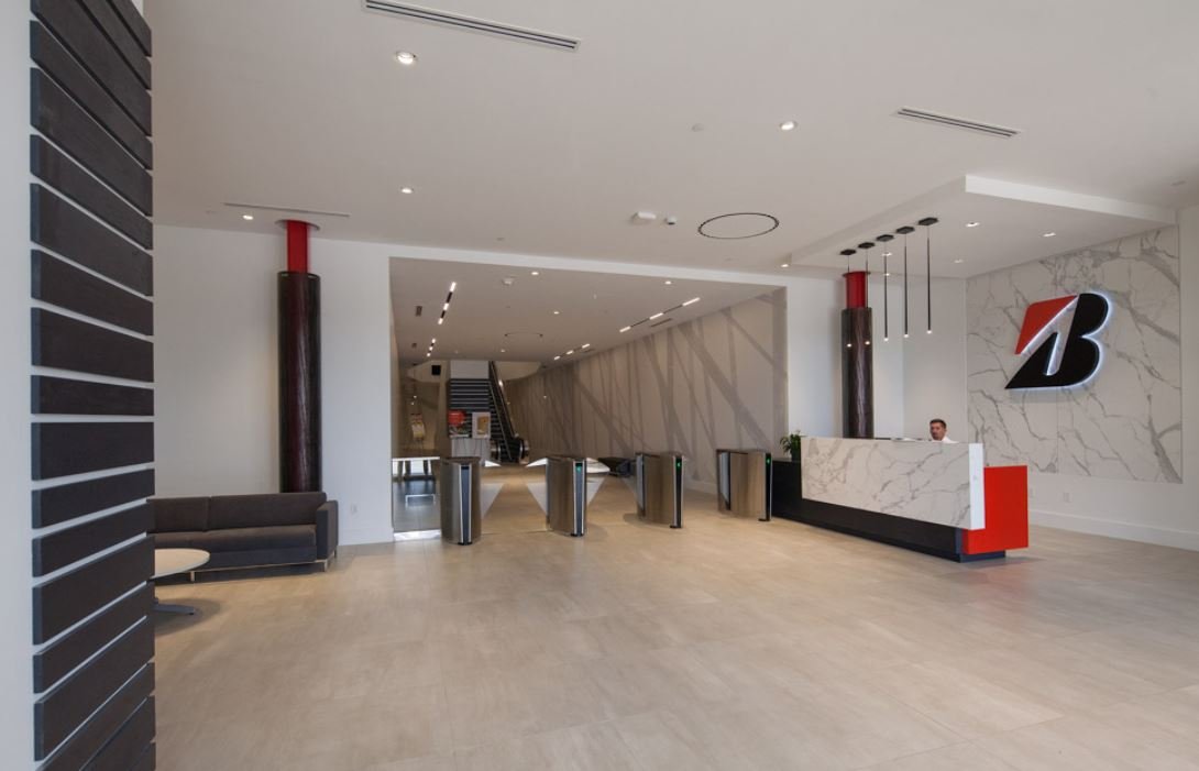 interior1.JPG