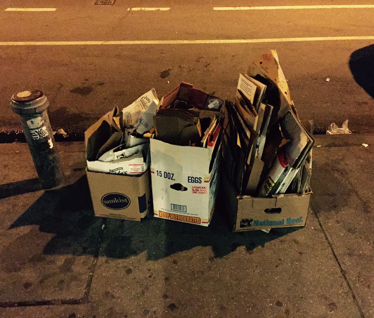  Gustavo. 

 Instagram.com/gustavoluzsousa
@gustavoluzsousa 
