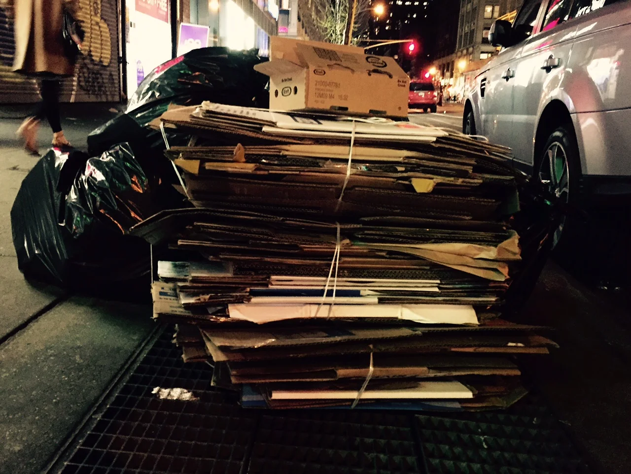  Gustavo. 

 Instagram.com/gustavoluzsousa
@gustavoluzsousa 
