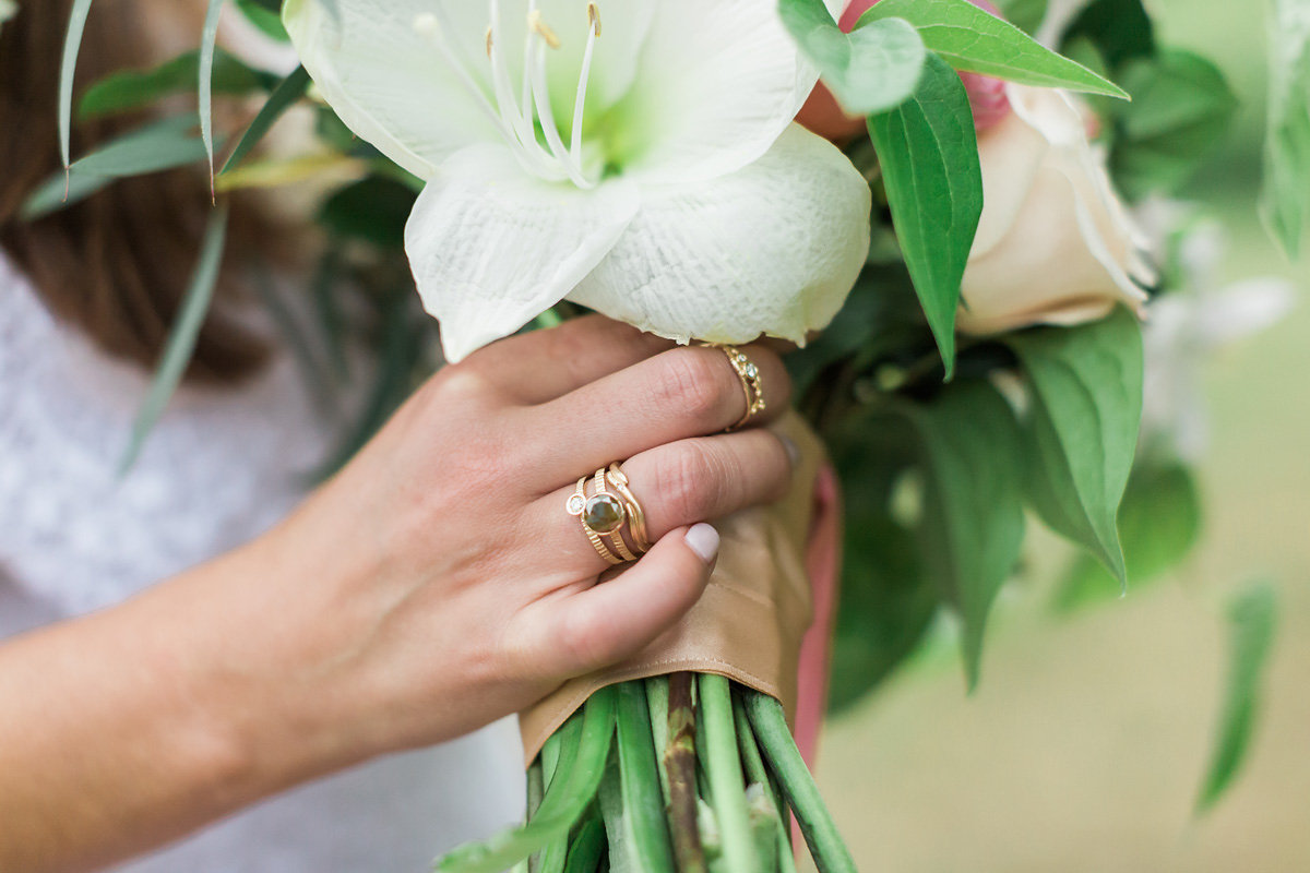 MishelleLamarandPhotographyNorthernMichiganWeddingInspirationJenHouseDesignCicconeVineyard&Winery(114).jpg