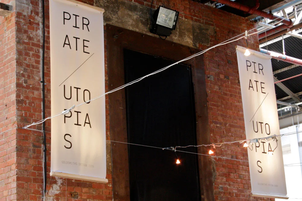 Luke-Thompson_Pirate-Utopias_05