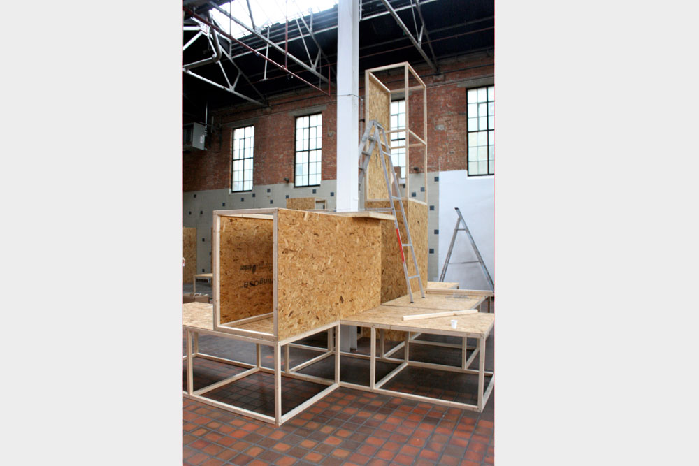 Luke-Thompson_Pirate-Utopias_07