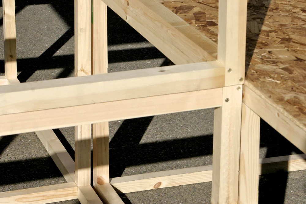 Luke-Thompson_Pirate-Utopias_10