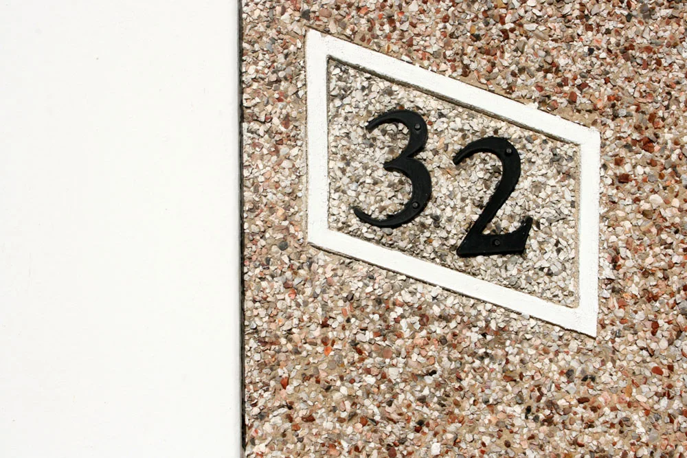 Luke-Thompson_Revelon-Road_10