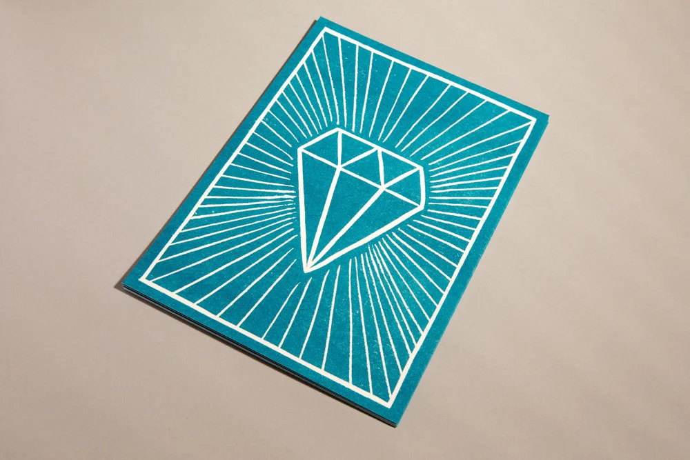Luke-Thompson_Diamond-Invite_01