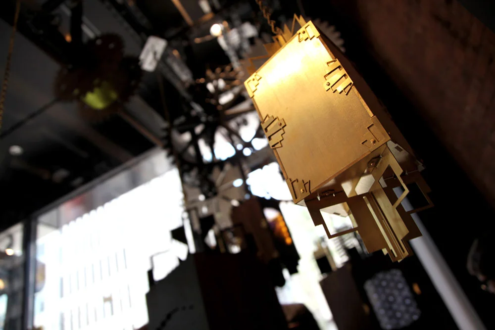 Luke-Thompson_Ted-Baker-5th-Avenue_05