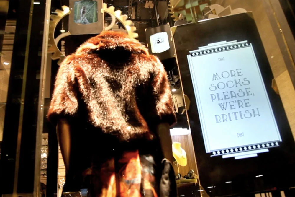 Luke-Thompson_Ted-Baker-5th-Avenue_07