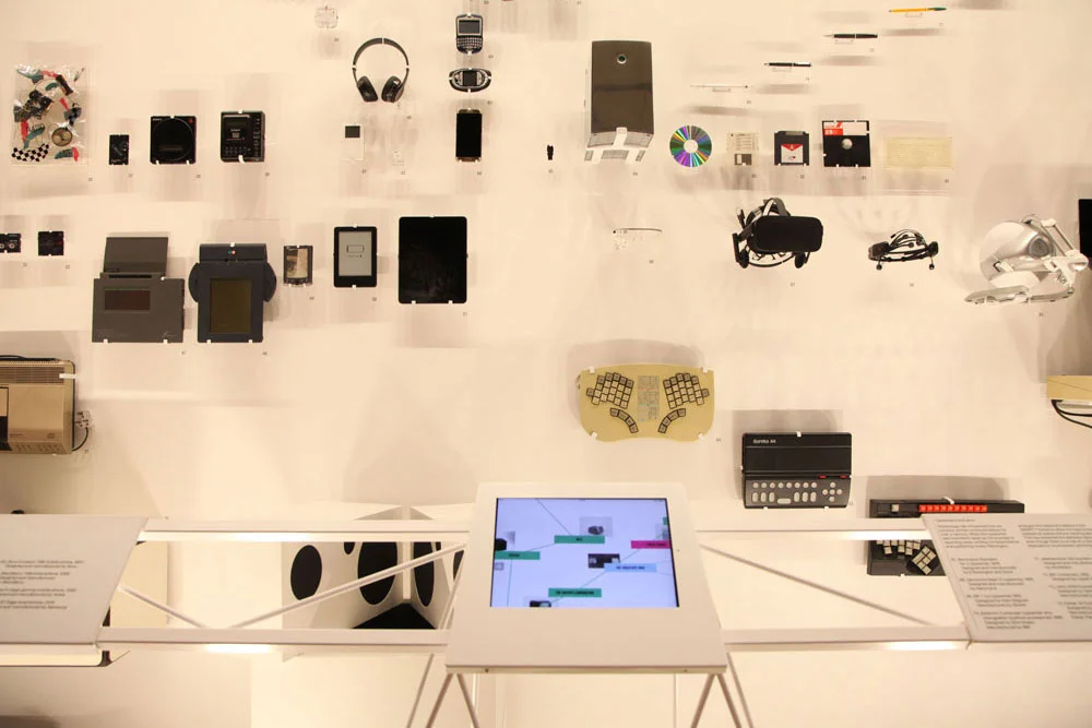 Luke-Thompson_Design-Museum_Evolution-of-Technology_03.jpg