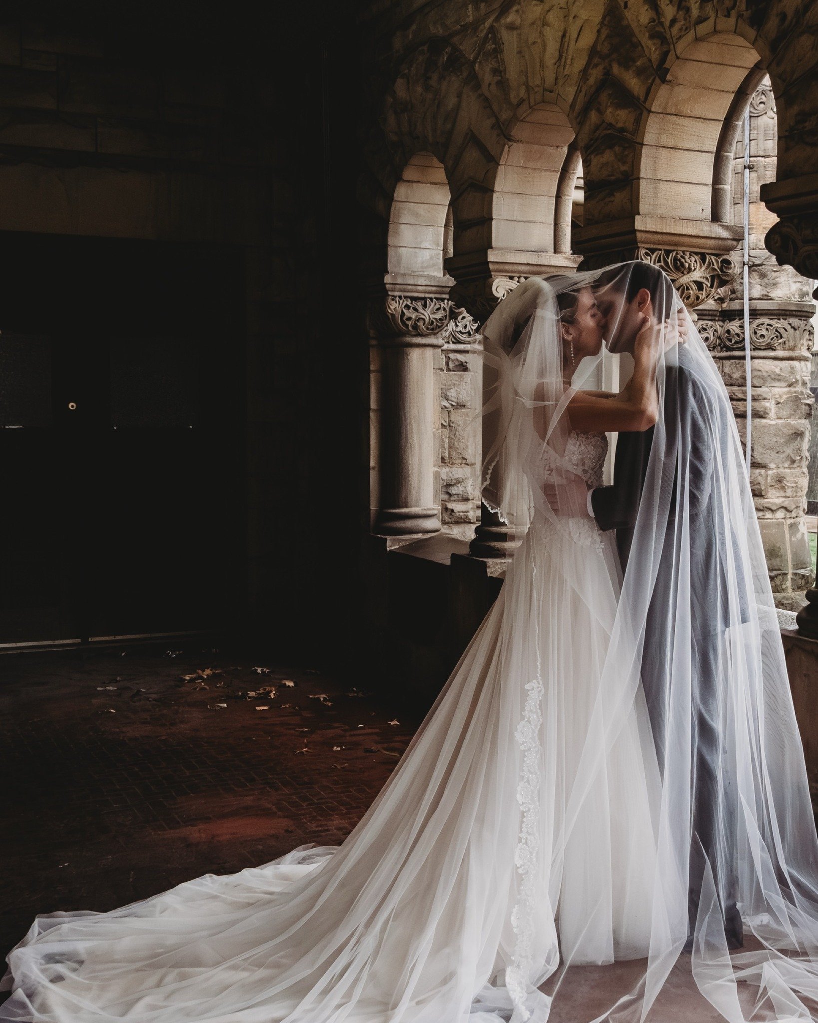 Sharing a few faves from Kayla &amp; Nicks gorgeous love filled wedding day🖤