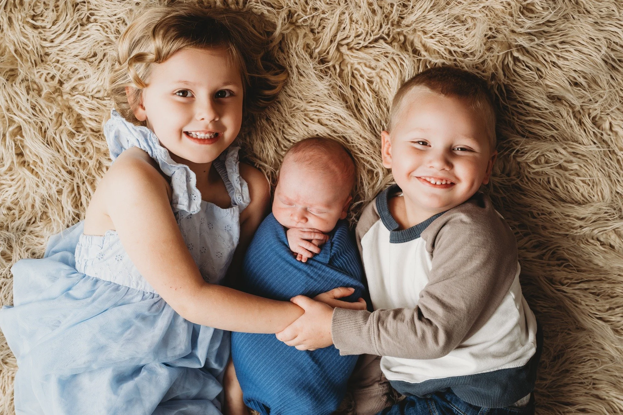 The sibling shots are always some of my favorites🥰