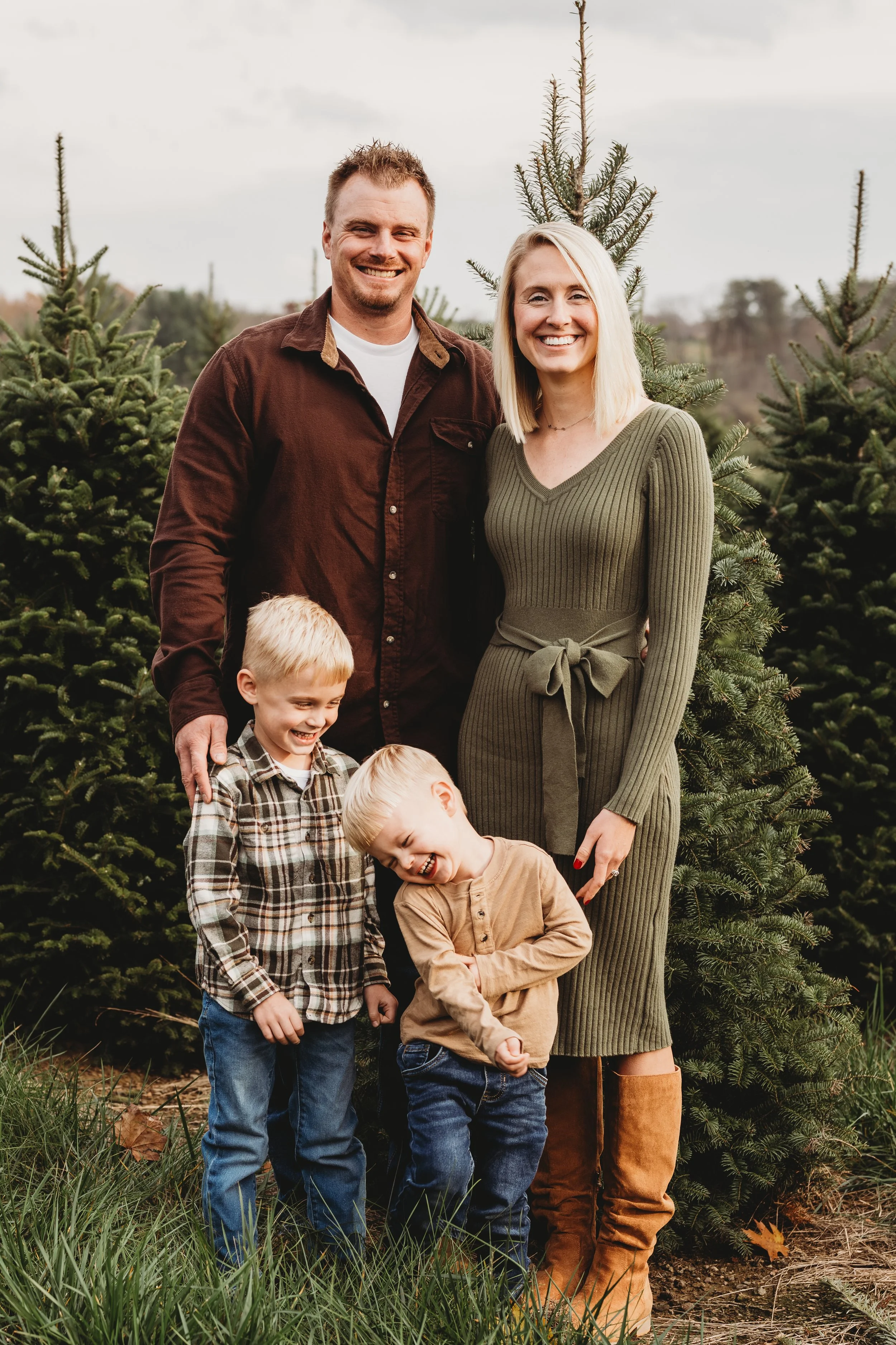 Cranberry twp family photographer, wexford family photographer, pittsburgh family photographer, butler family photographer, cranberry twp newborn photographer, pittsburgh newborn photographer, wexford newborn photographer, butler newborn photographer