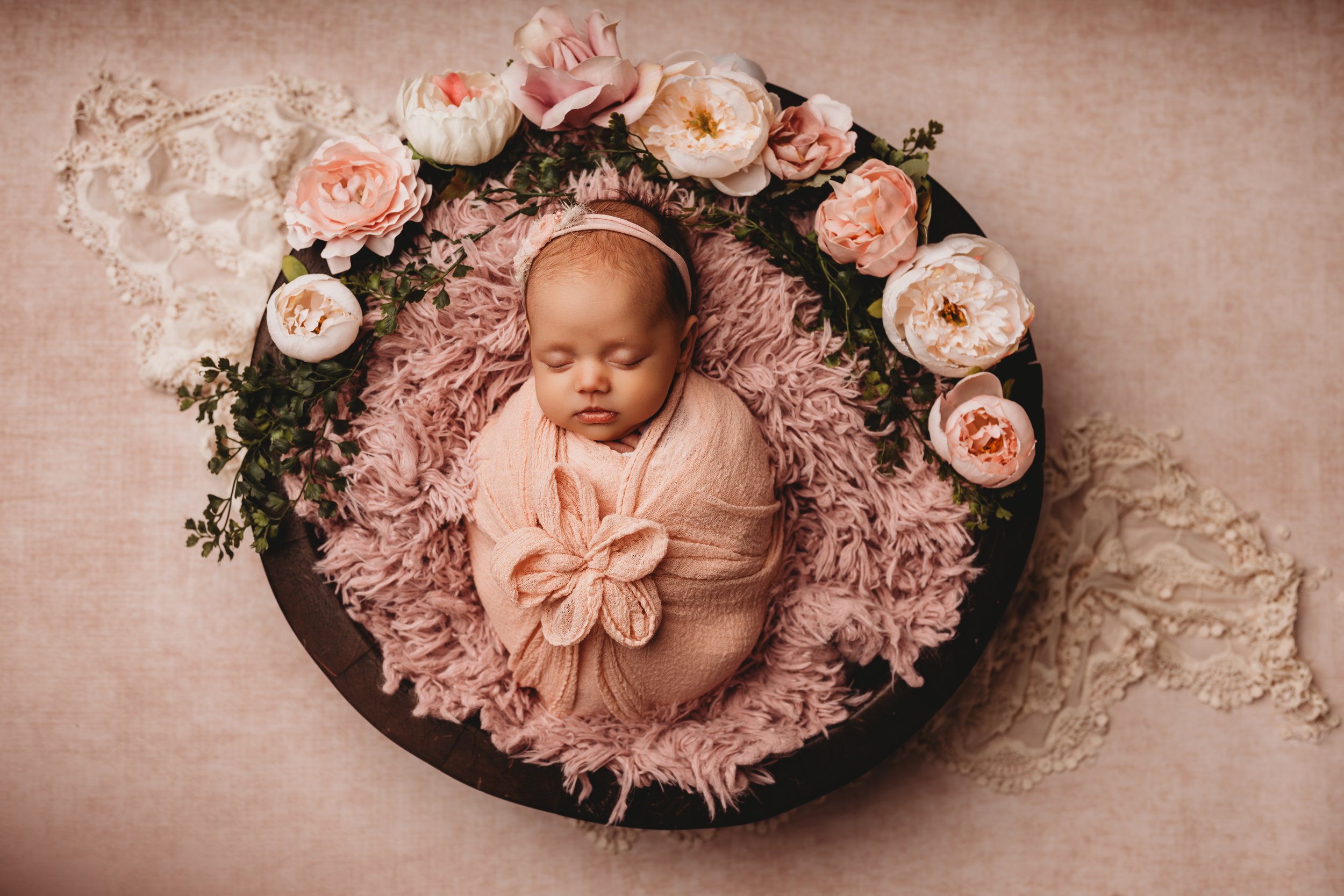 1_9_26_RiverRosephotoco_Newbornworkshop185480.jpg