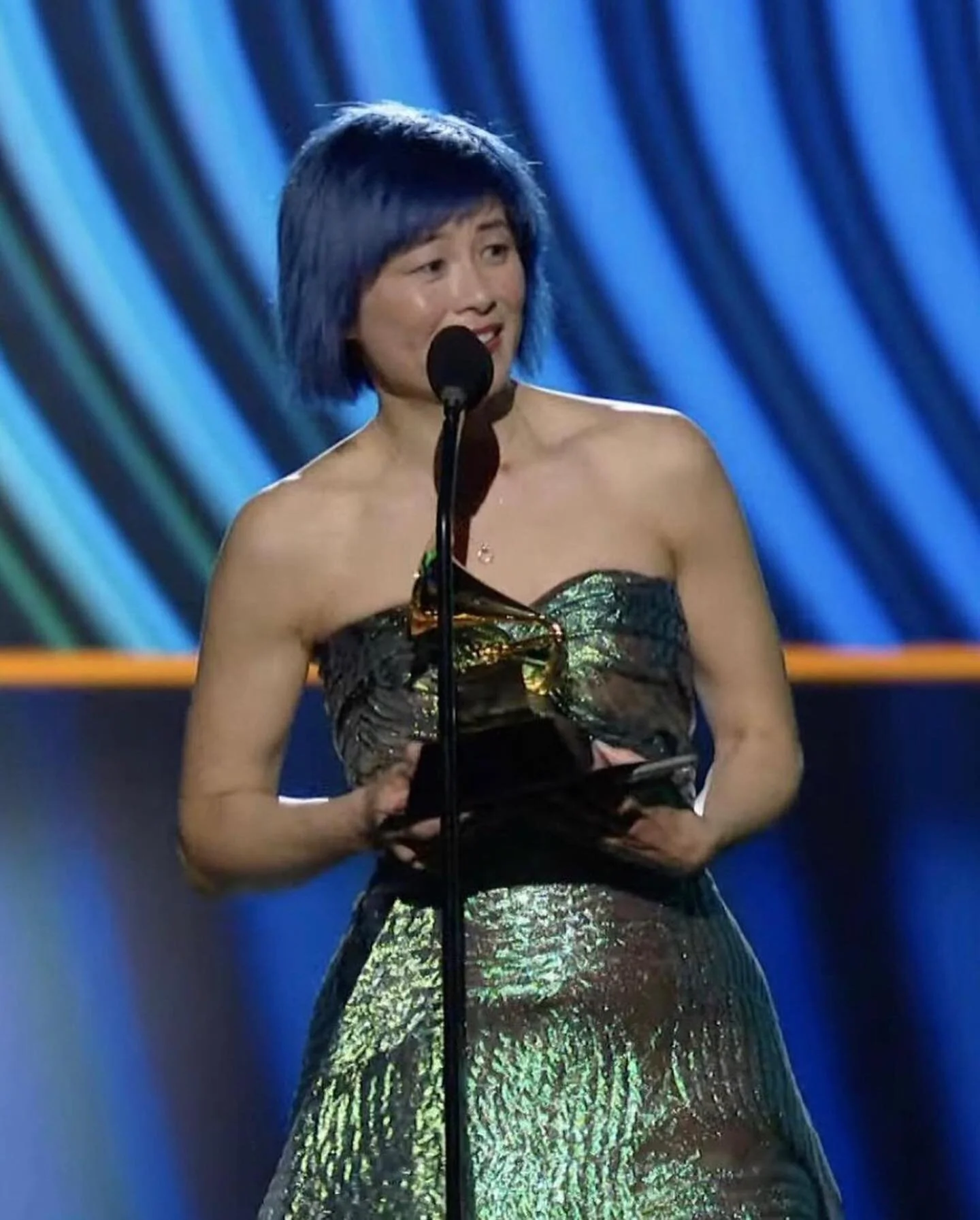 Congratulations to @jenniferkohmusic on her well-deserved #grammy - I&rsquo;m proud to have taken a small part in this large collective effort to stay strong together. 
This album features 40 micro compositions written during the height of the pandem