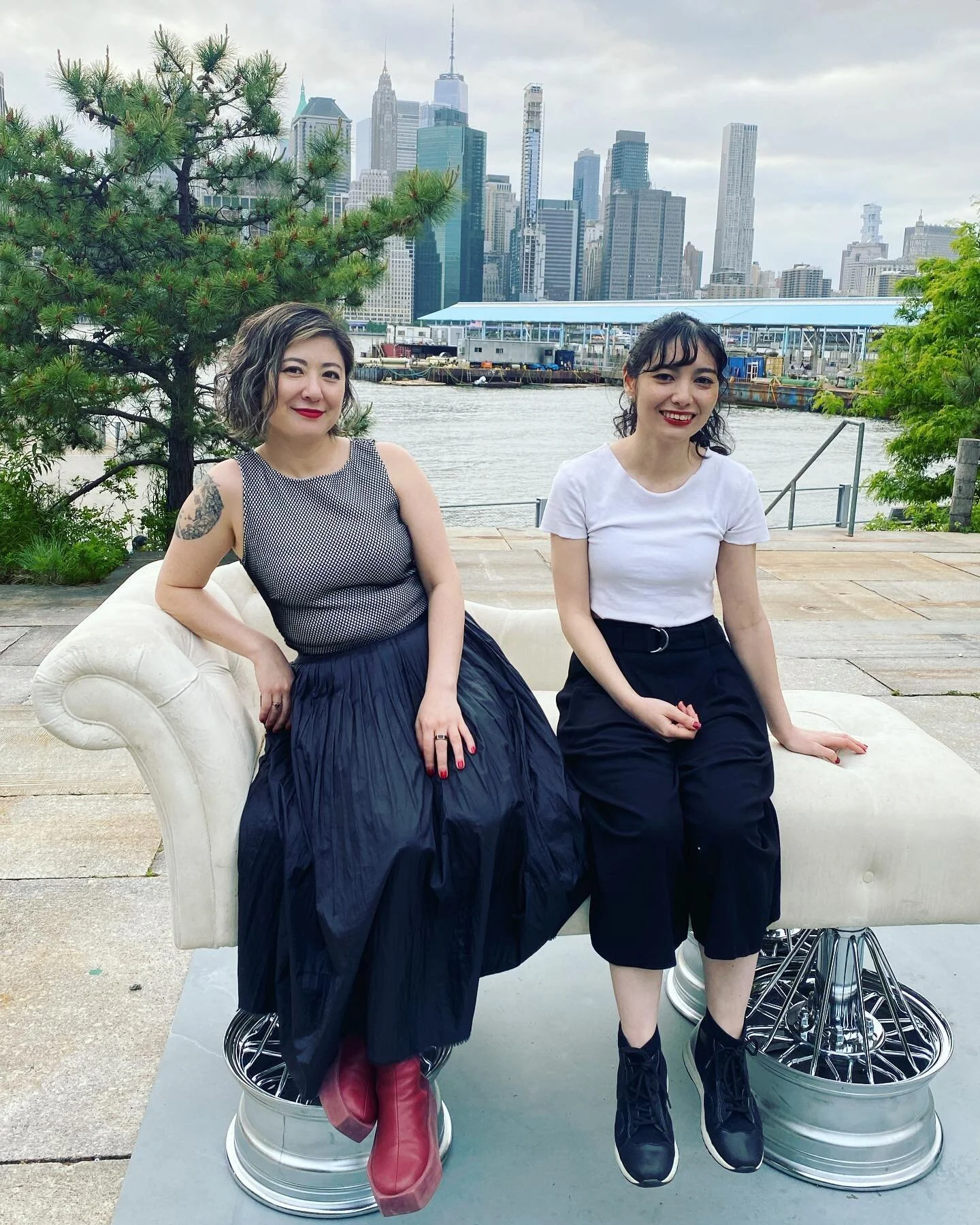 Post-show with my lil sis @nldunk