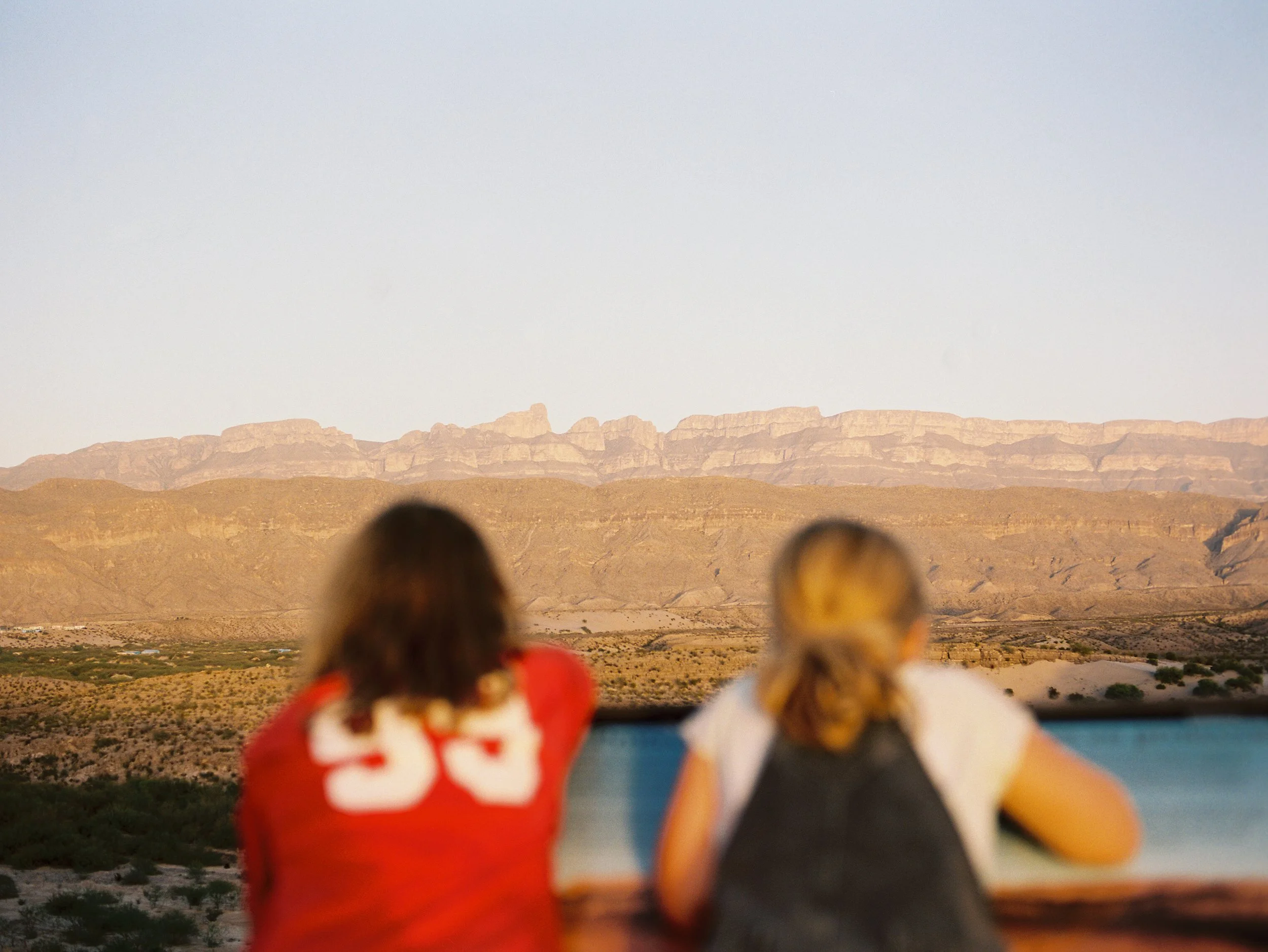 kids in big bend looking into mexico-1.jpg
