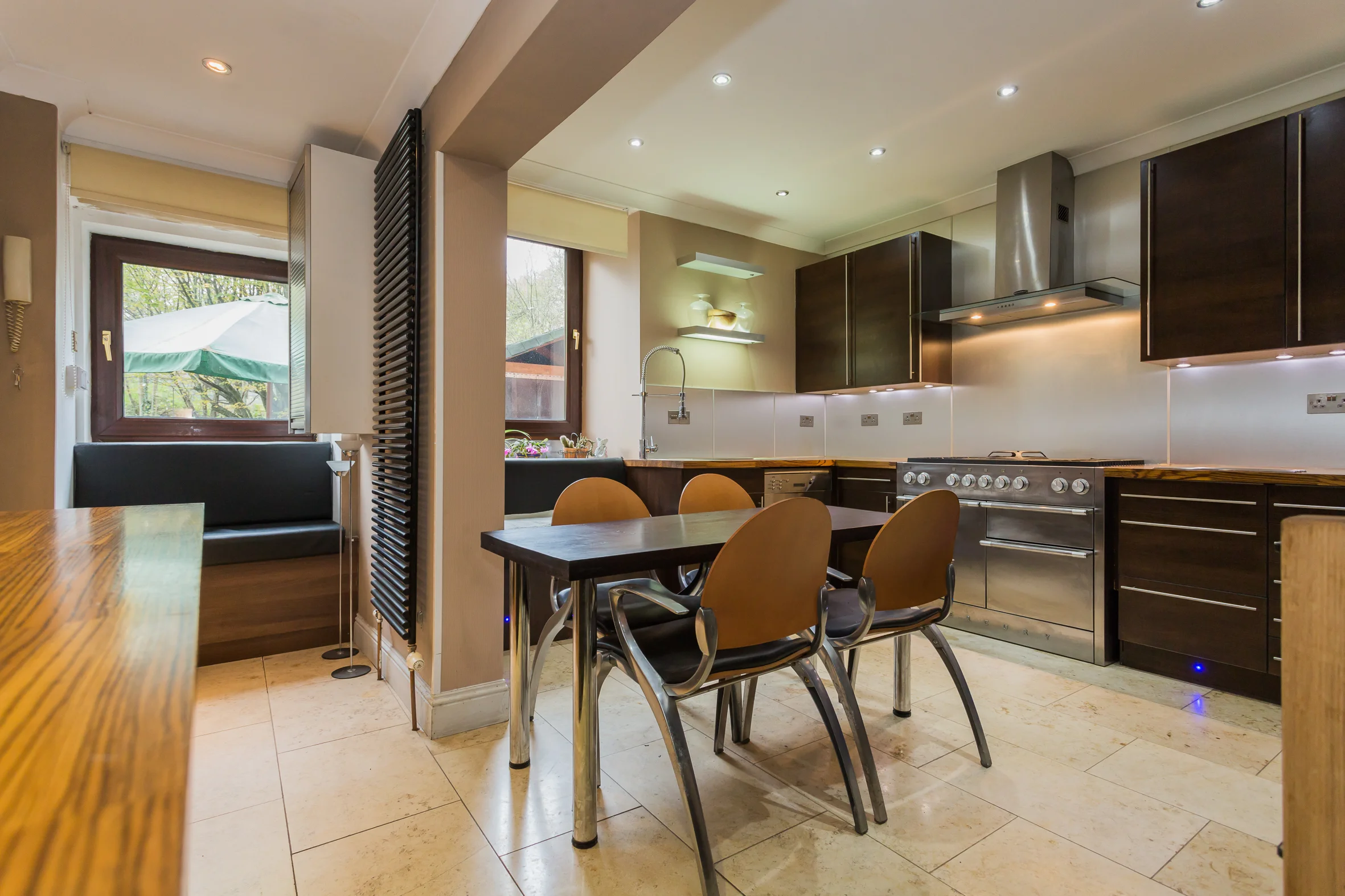kitchen lower to center.jpg