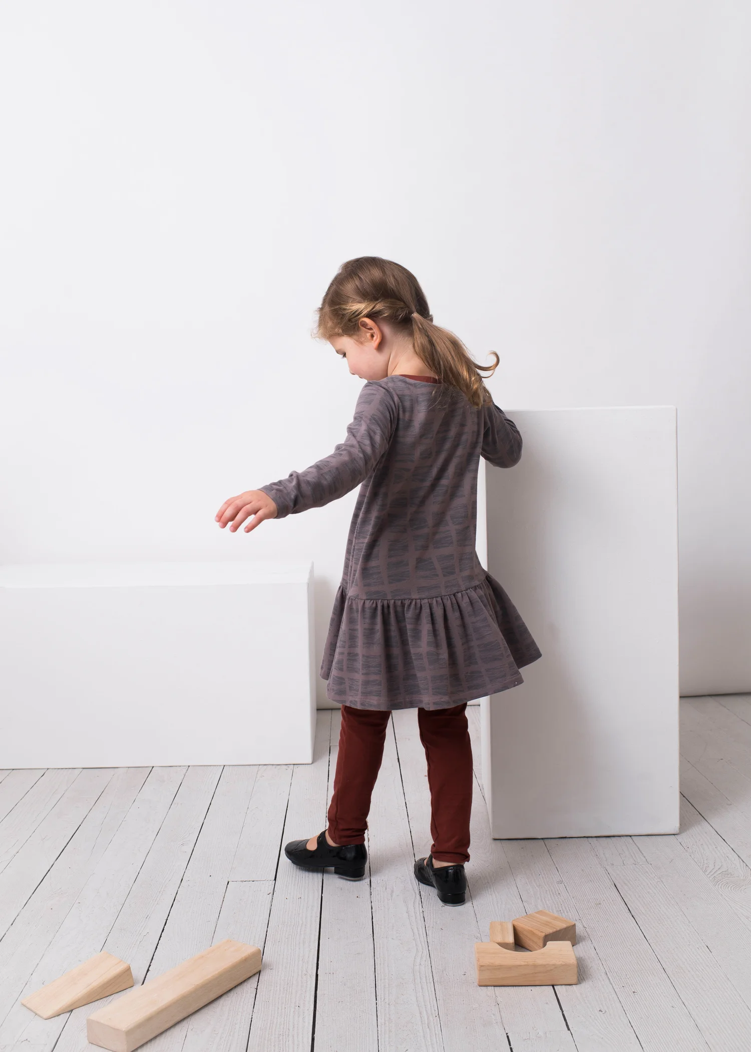 Girls_DropwaistDress_back.jpg
