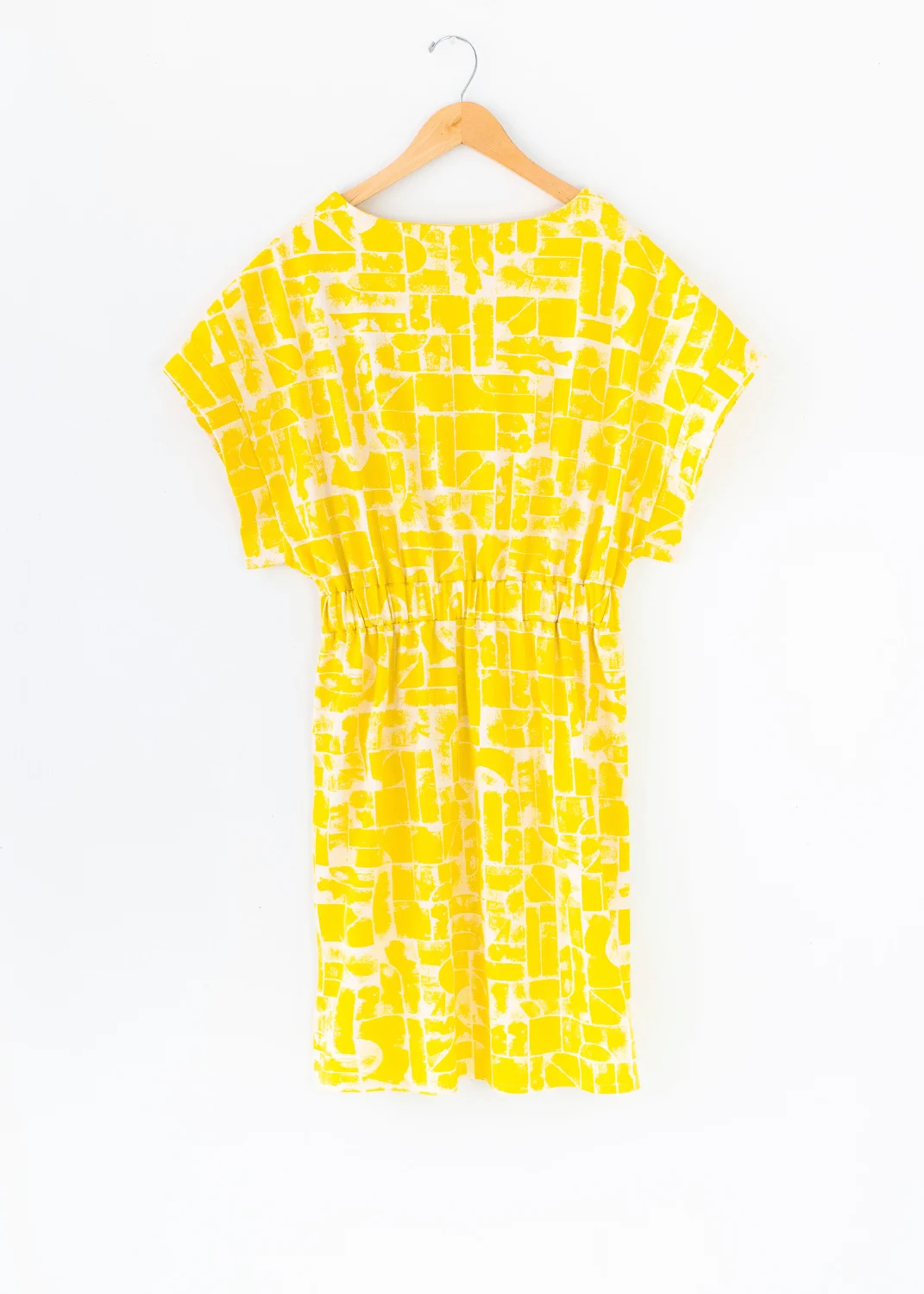 Surface_yellow_front.jpg