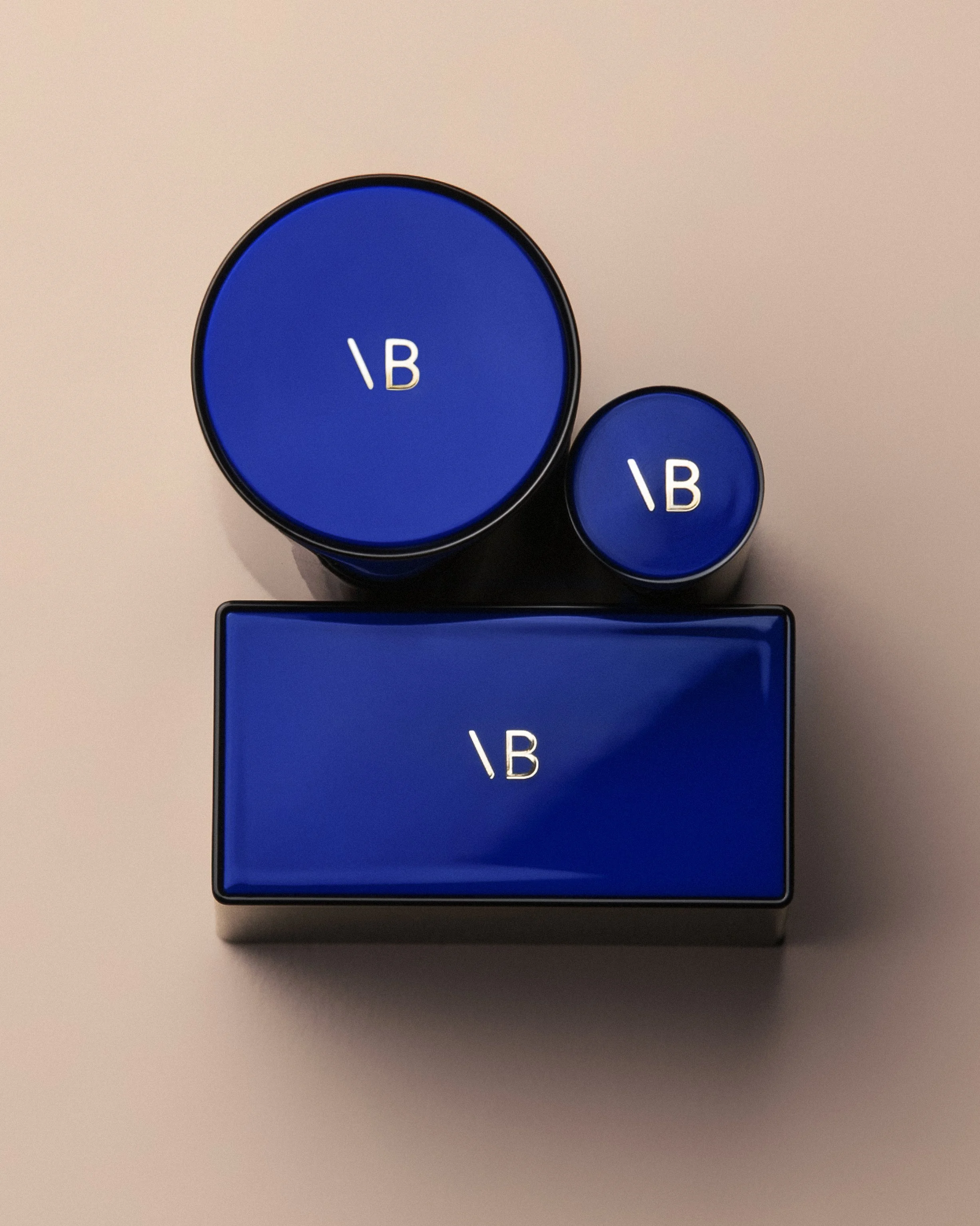 VBB-FOUNDATION-EDITORIAL2-150RGB-4x5.jpg