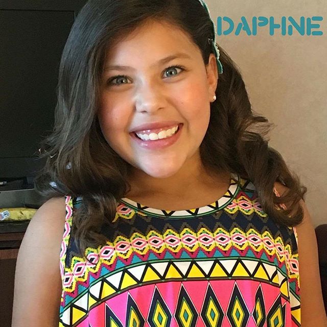 Daphne is ready to rock the stage this weekend with her new Unity Smile. We 💜 it, don't you?  #unitysmile #pageantflipper #pageantsmile #shareyoursmile