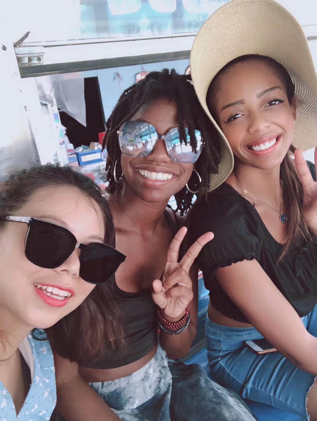 Traveling Solo and Meeting People