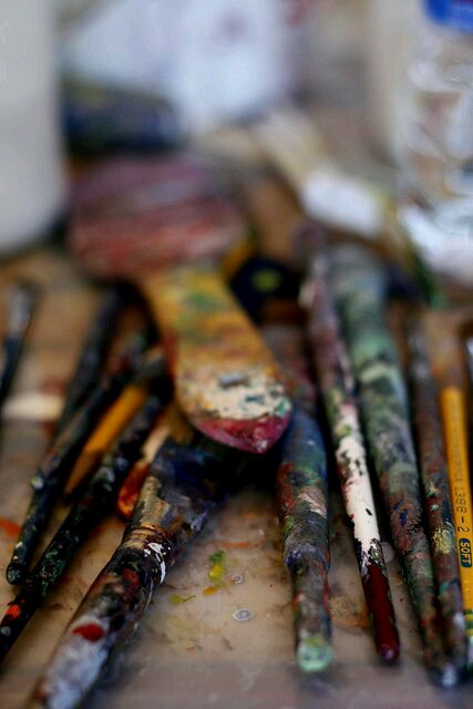  Paint brushes 