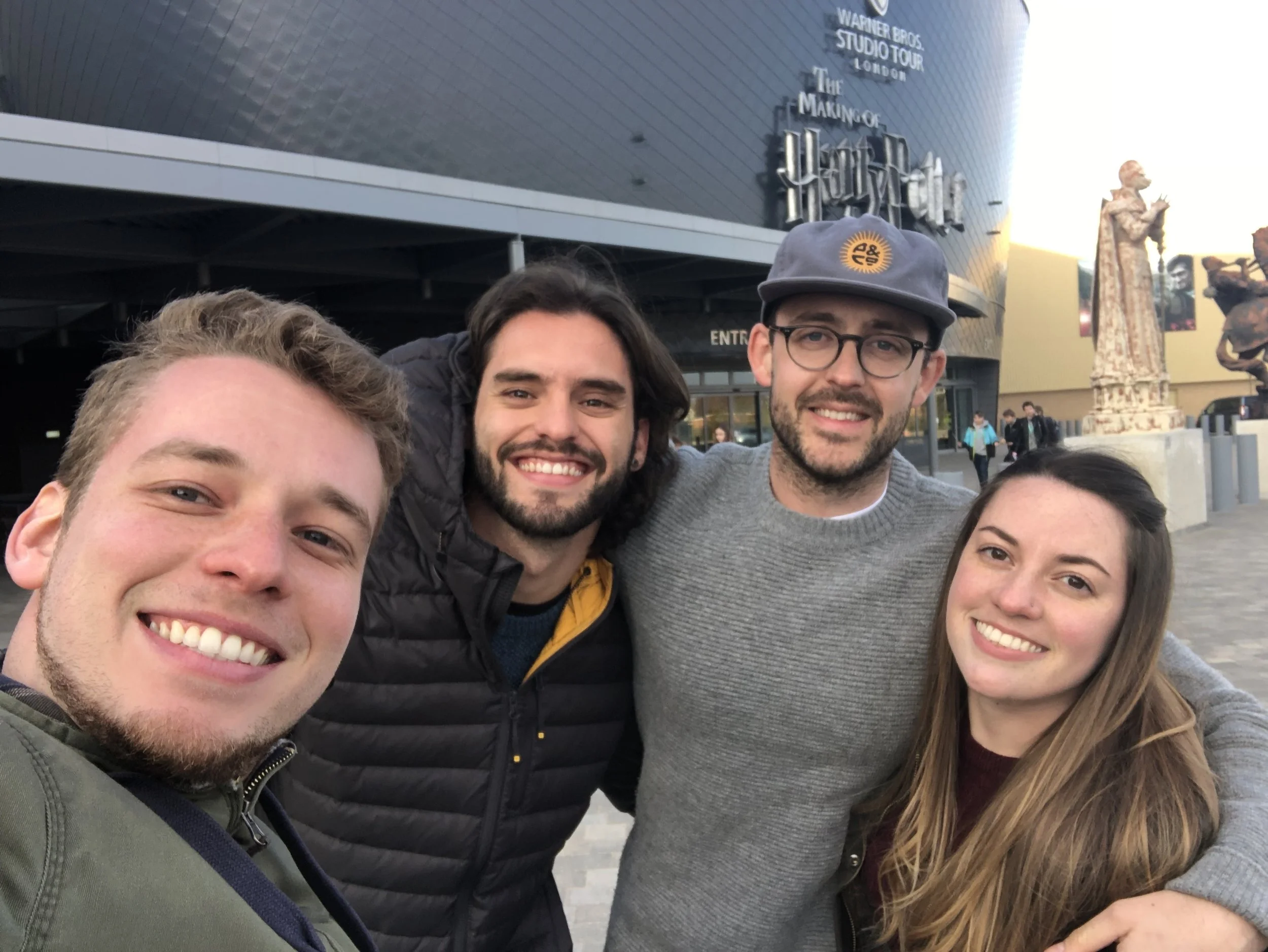 Caio, Otto, Alex and Tali at Harry Potter World.