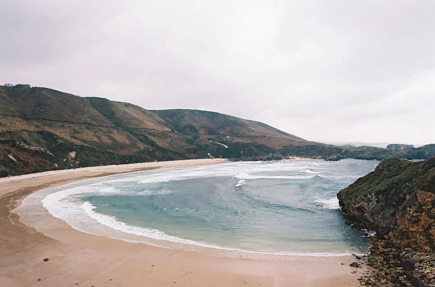 playa_de_torimbia_Foods_from_Asturias_travel_06.jpg