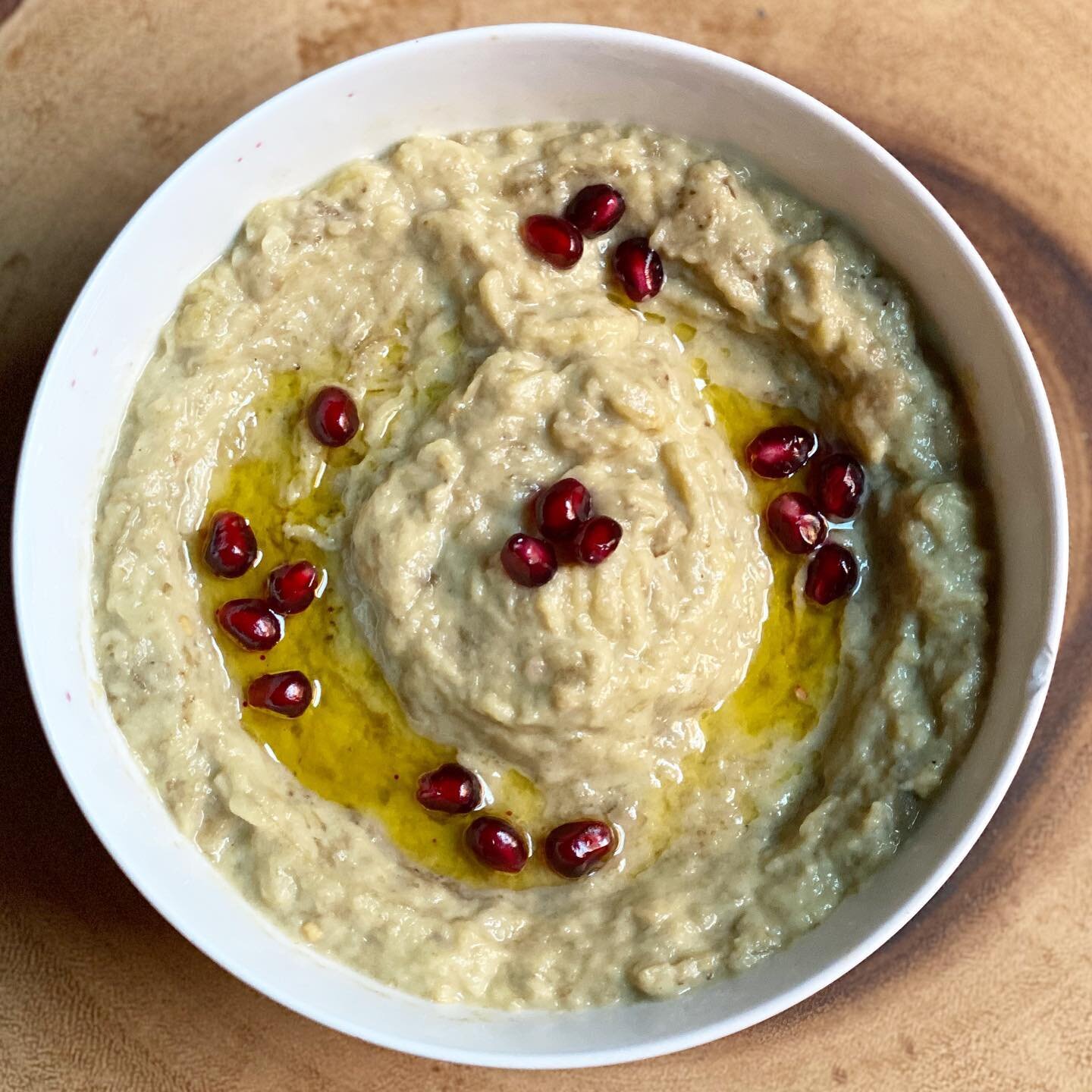 Here is another one of my favorite appetizers, but also a great dip for your vegetables and pita bread. Baba ganoush or lebanese baba ghanouj is a dip made out of eggplants and tahini. 

My grandmother calls it &lsquo;battenjen b theene&rdquo; which 