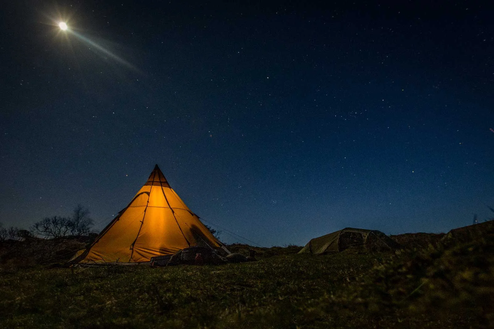Wild camp under the stars
