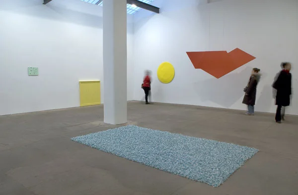 Spectrum-installation-view-(1-w.-people)_web.jpg