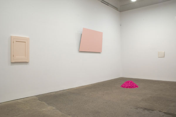 Spectrum-installation-view-(pink&white)_web.jpg