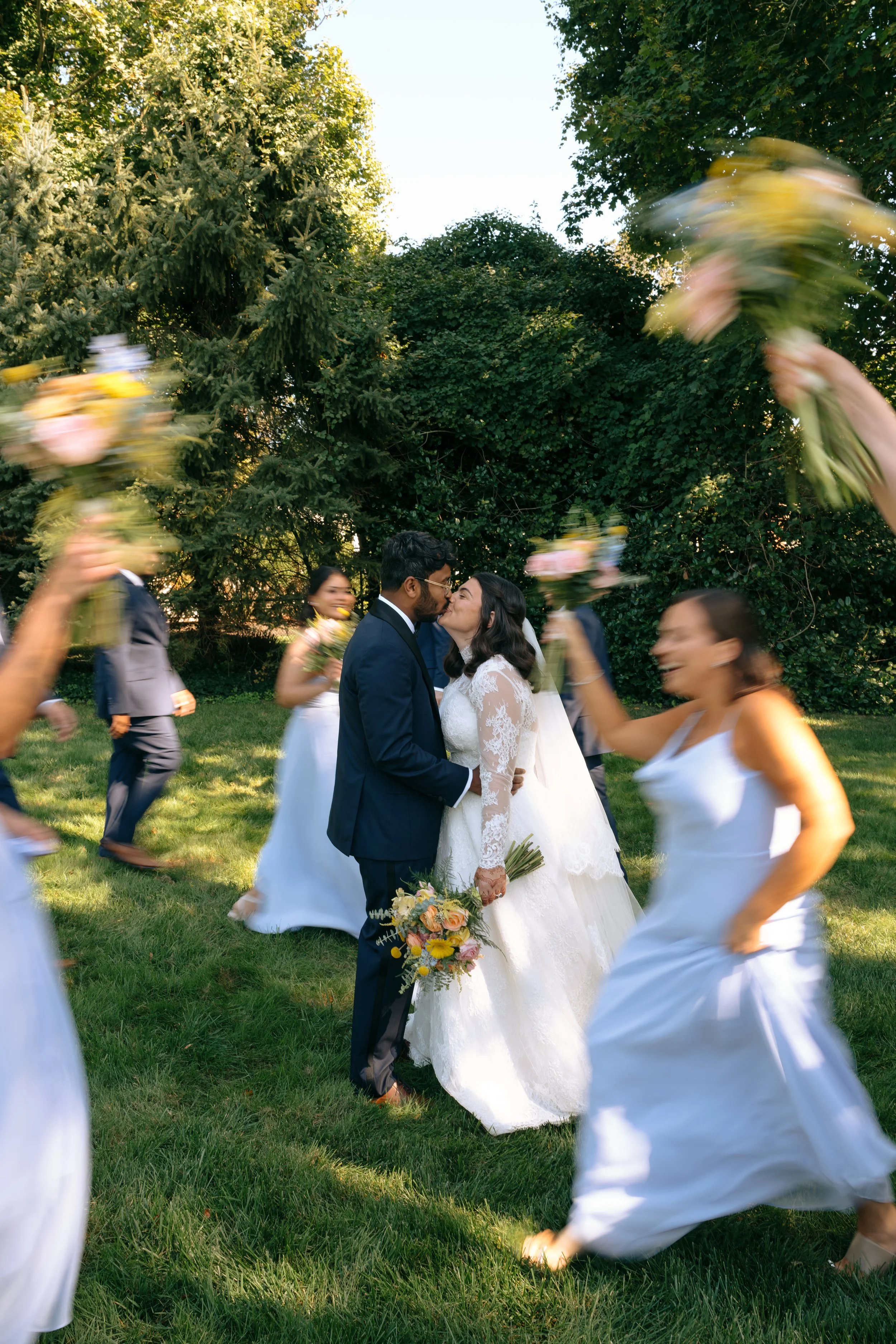 Two Hearts, Two Cultures: Fusion Wedding Rituals That Blend Beautifully