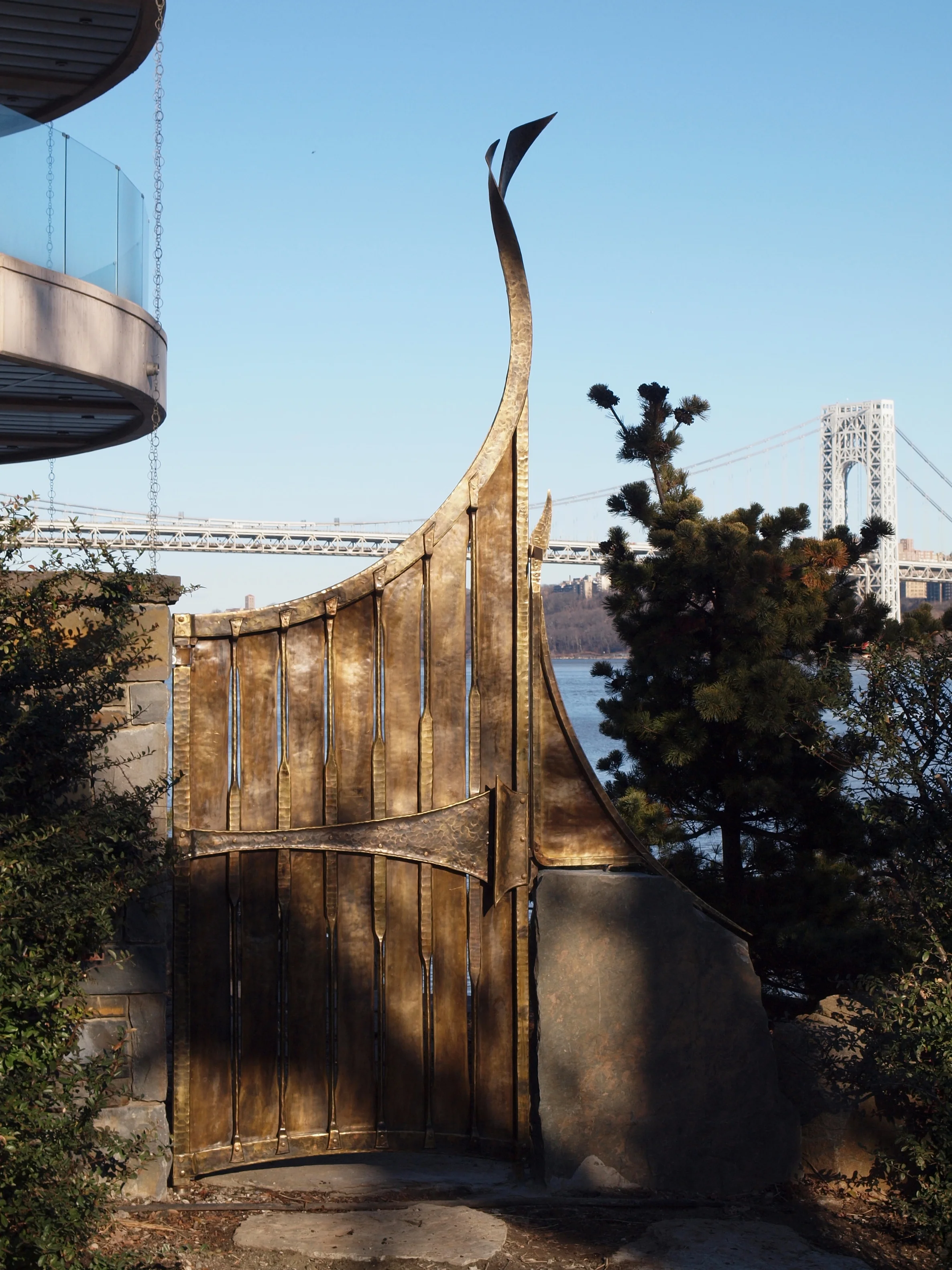 Gate bronze1 Denlinger2.JPG