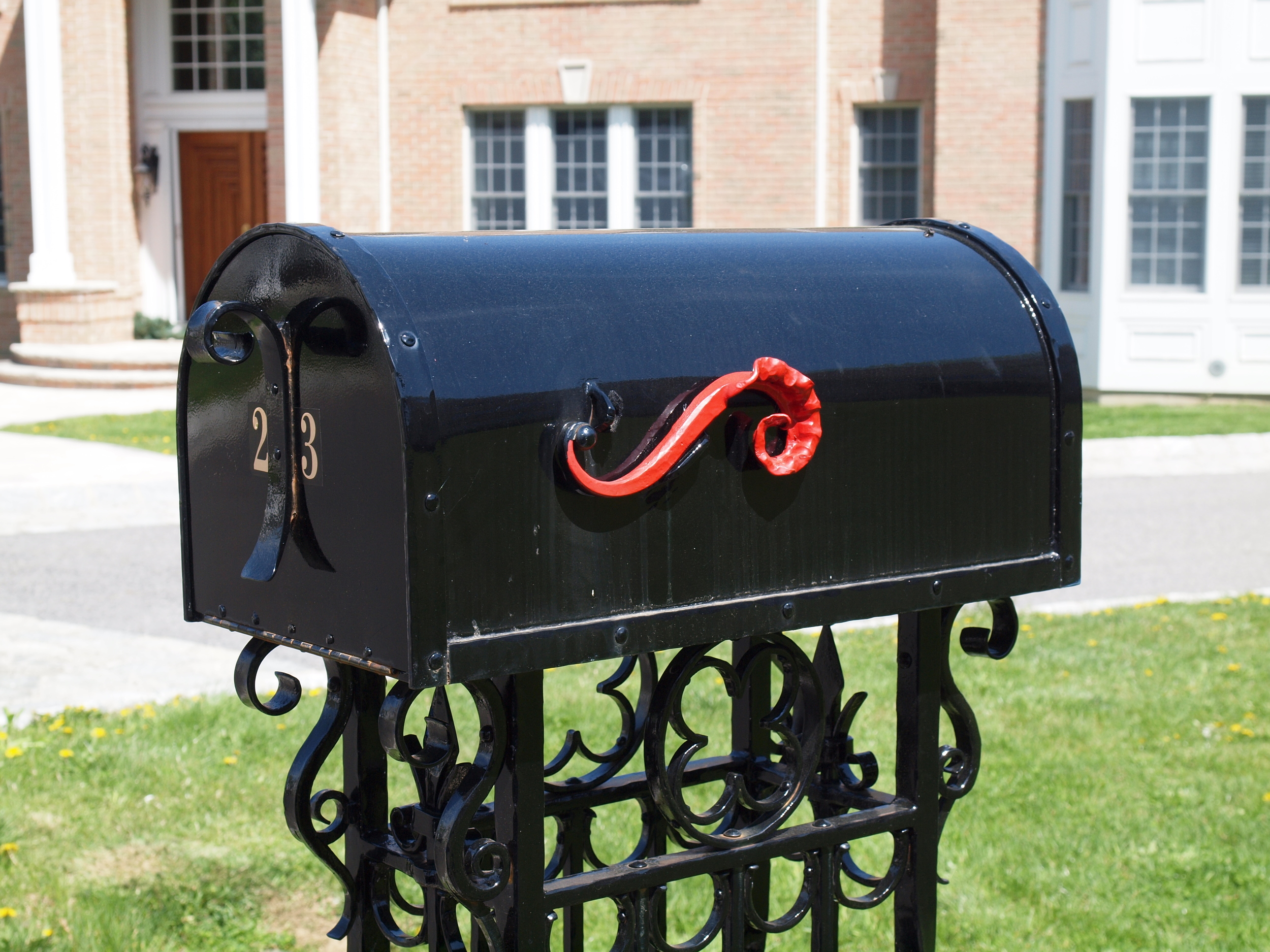 Mailbox Cipollone4.jpg
