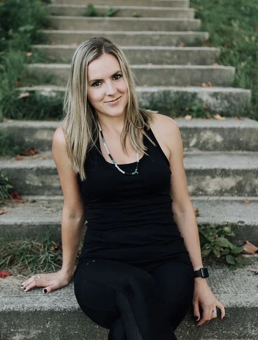 DanielleTaylorPhotography-Branding-Session-27 --profile.jpg